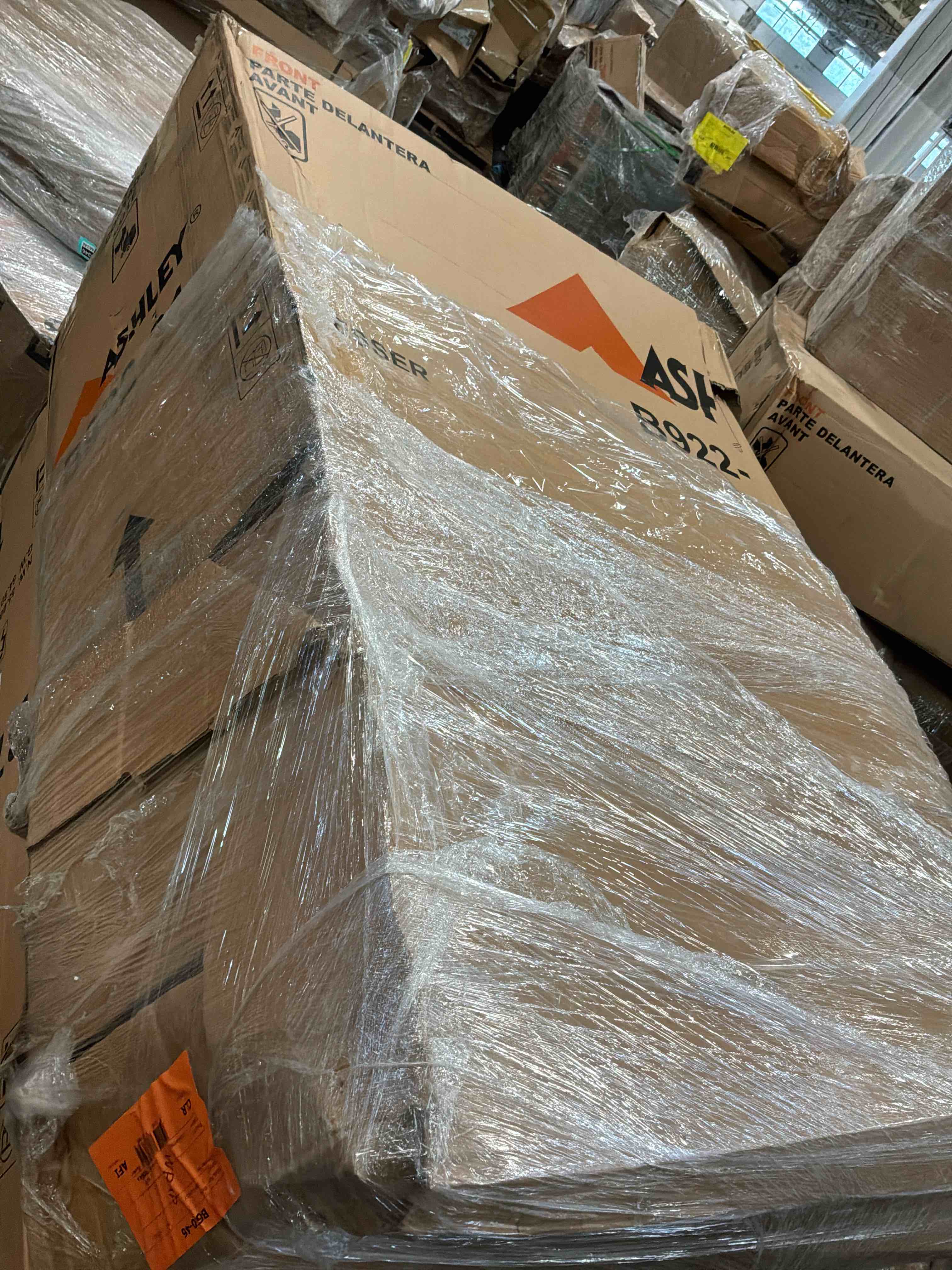 https://s3.amazonaws.com/lotting-images-prod/bidfta/TEA5086347_1777663765288.jpeg