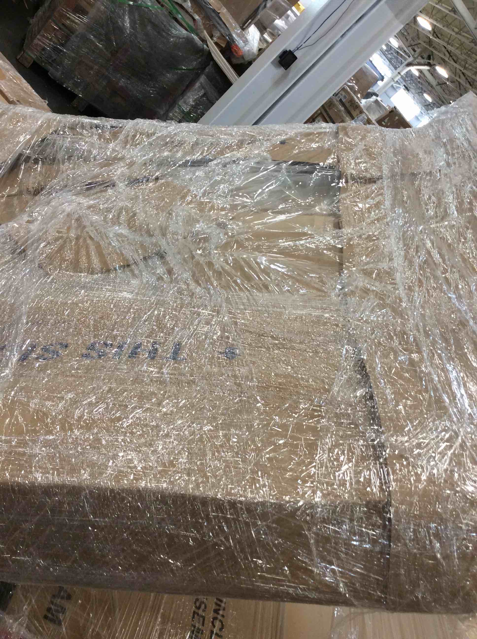 https://s3.amazonaws.com/lotting-images-prod/bidfta/TEA5086351_1777665728455.jpeg