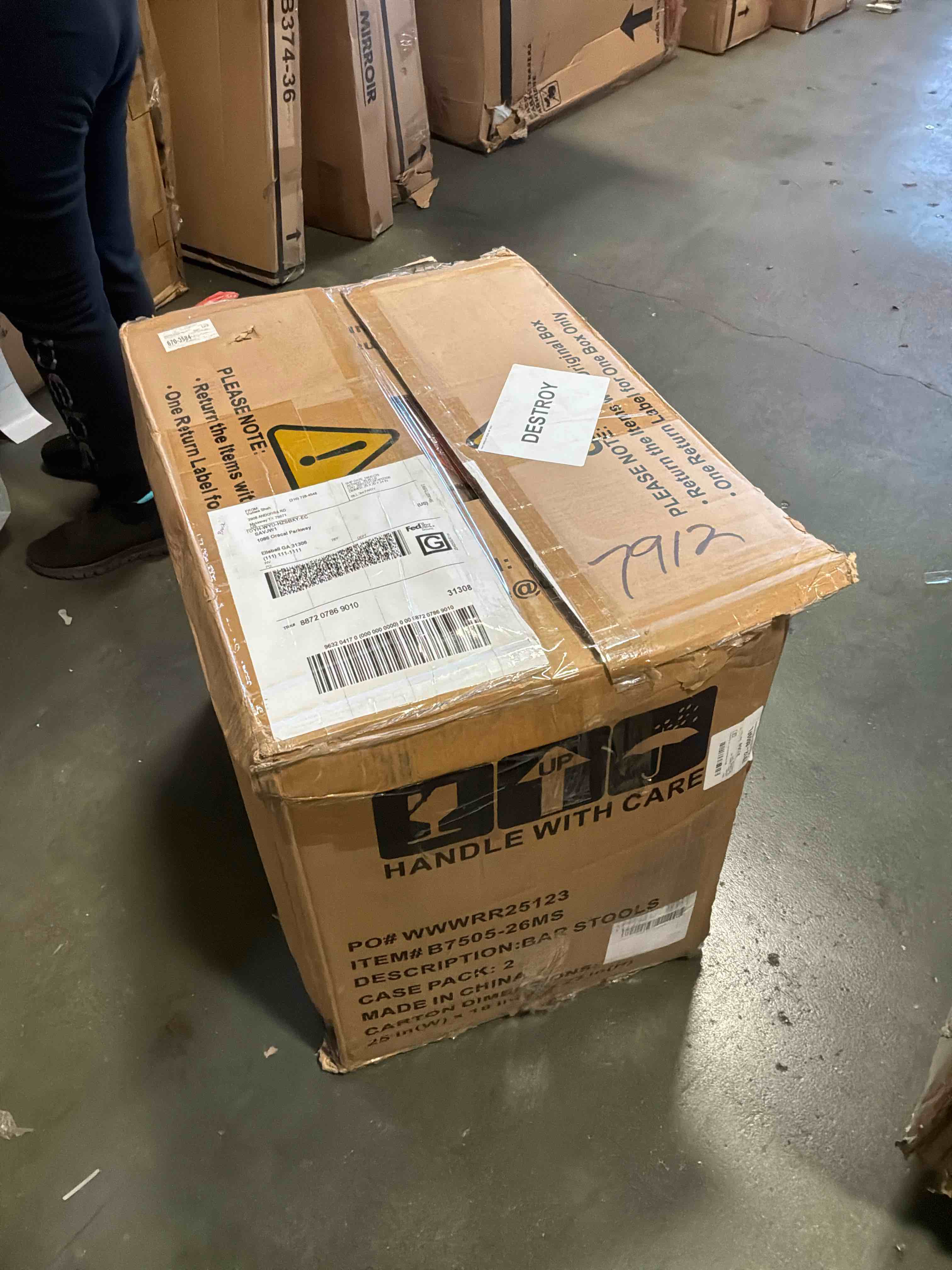 https://s3.amazonaws.com/lotting-images-prod/bidfta/TEA5086470_1778501961091.jpeg