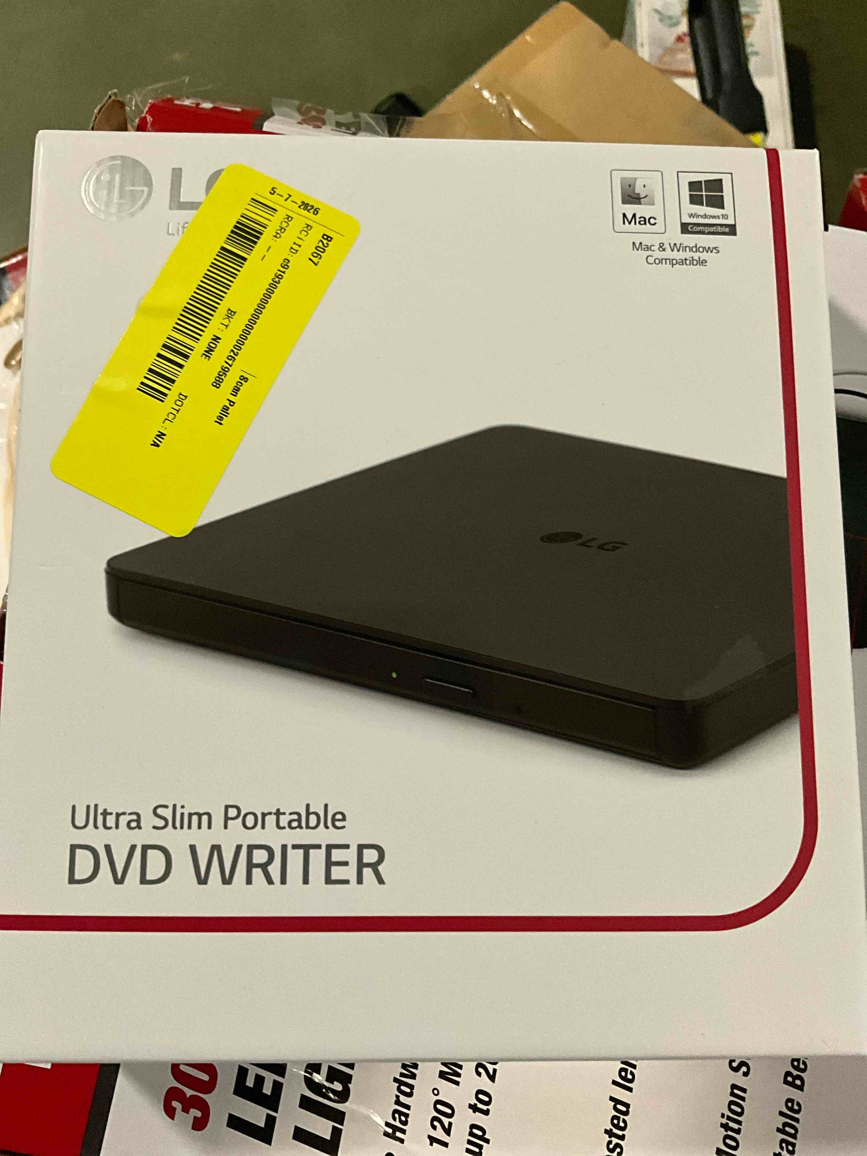 https://s3.amazonaws.com/lotting-images-prod/bidfta/TEA5086679_1778687096584.jpeg