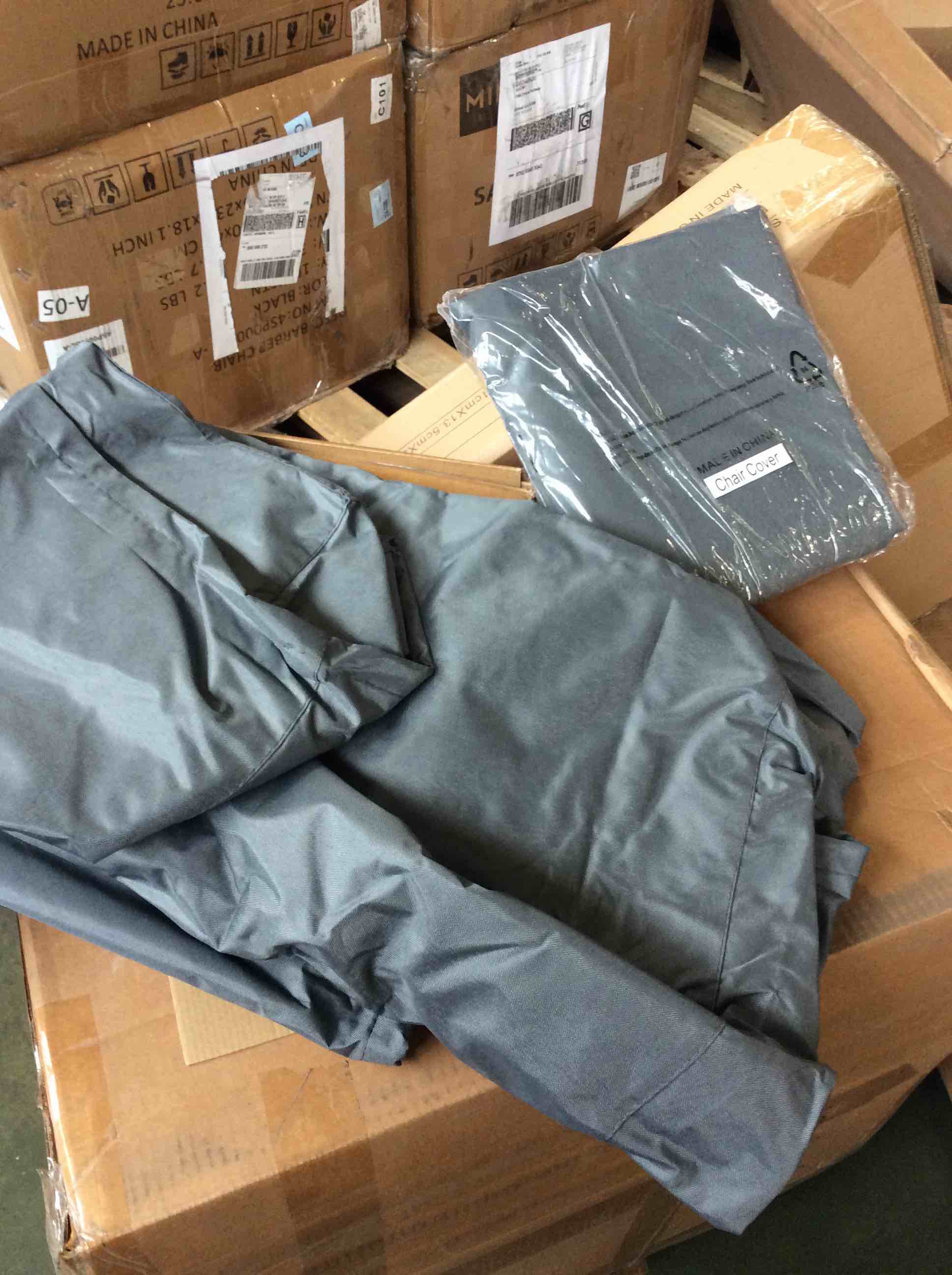 Condition photo showing Good Condition for chair covers gray (size unknown)