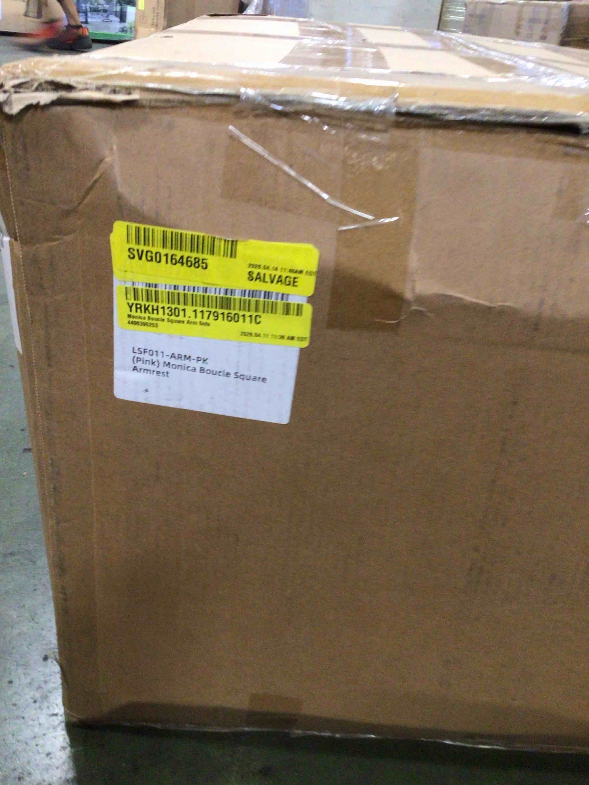 https://s3.amazonaws.com/lotting-images-prod/bidfta/TEA5087513_1780513853583.jpeg