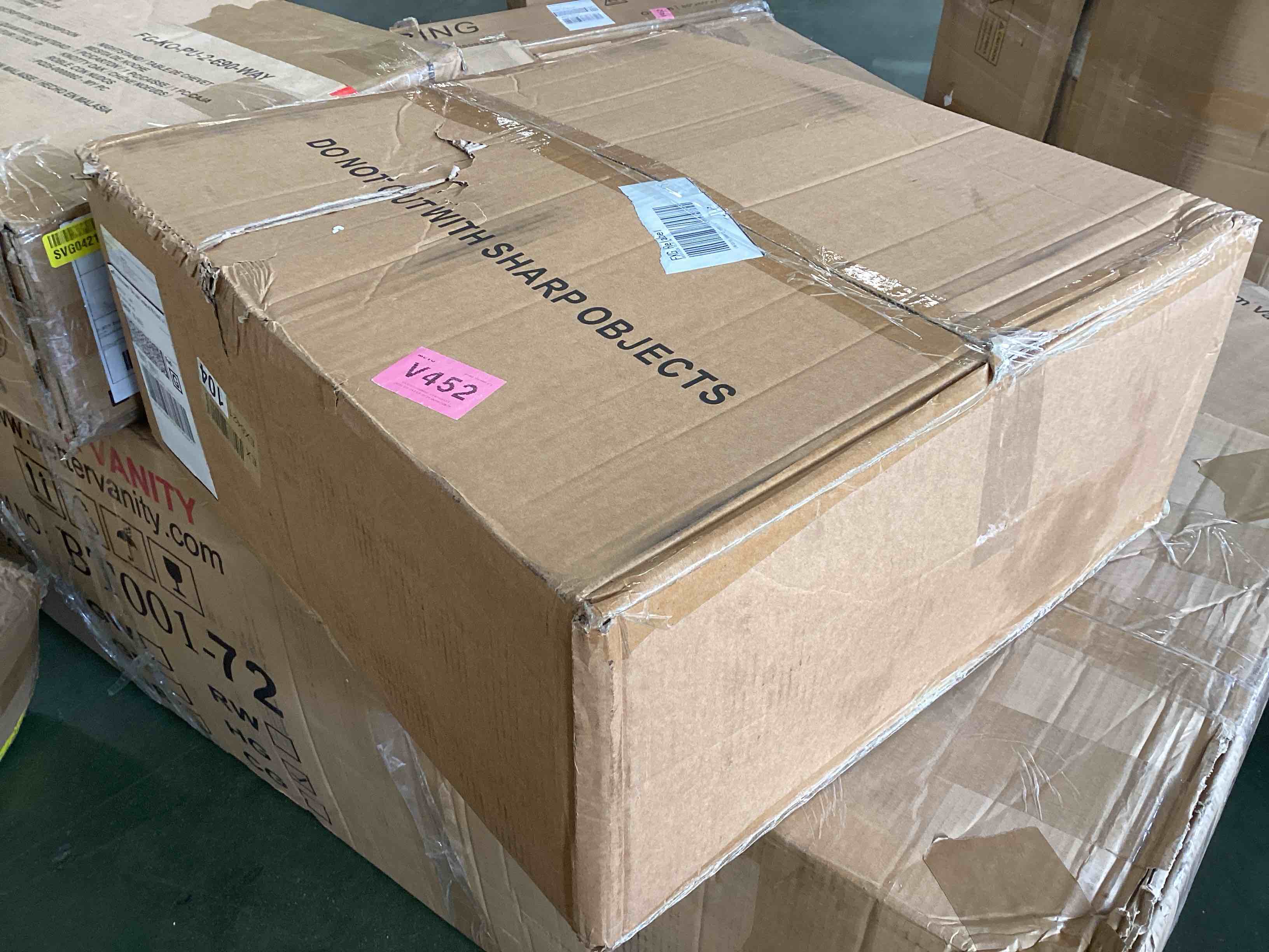 https://s3.amazonaws.com/lotting-images-prod/bidfta/TEA5089236_1777297717595.jpeg
