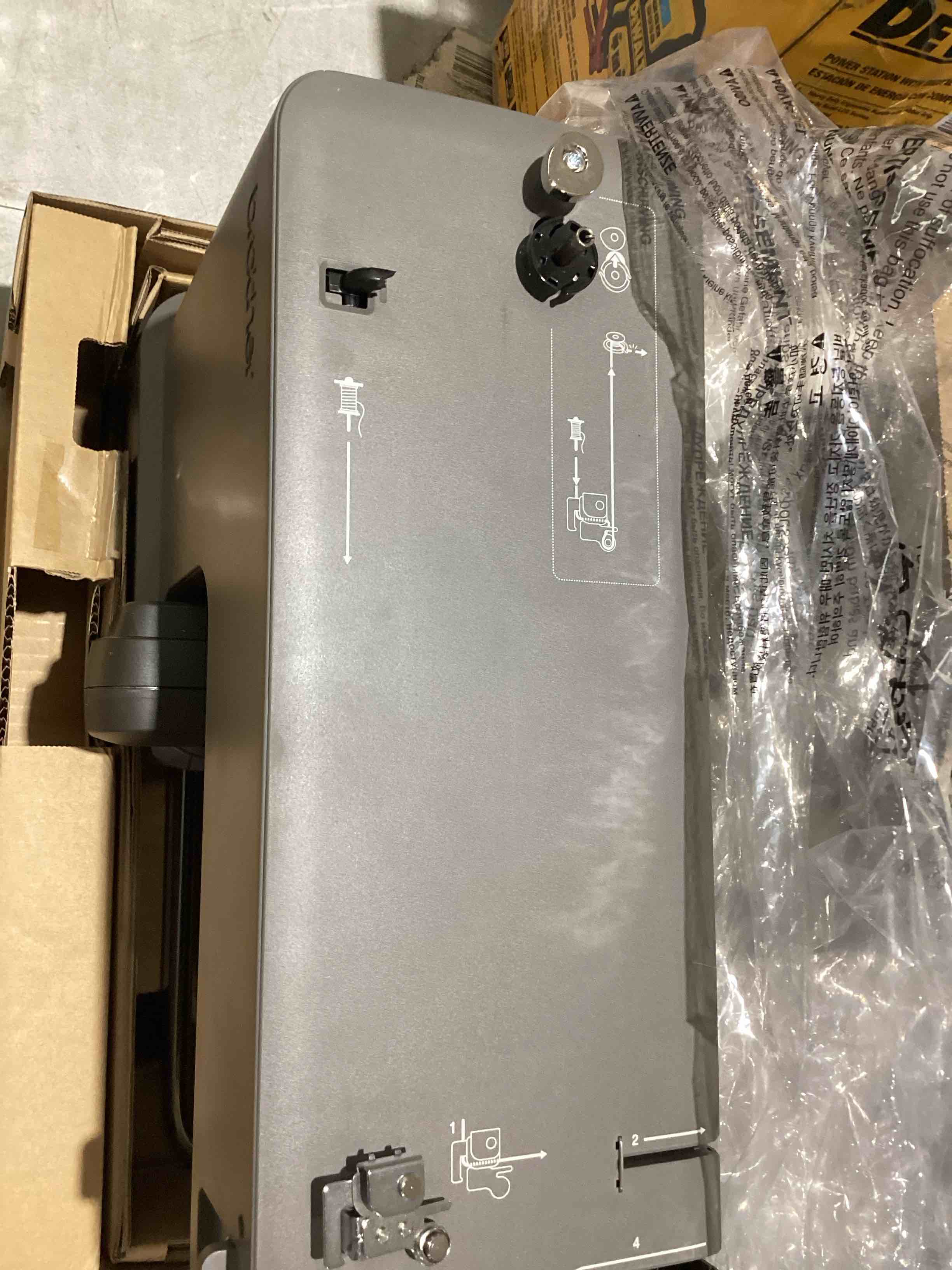 https://s3.amazonaws.com/lotting-images-prod/bidfta/TEA5197026_1783435689866.jpeg