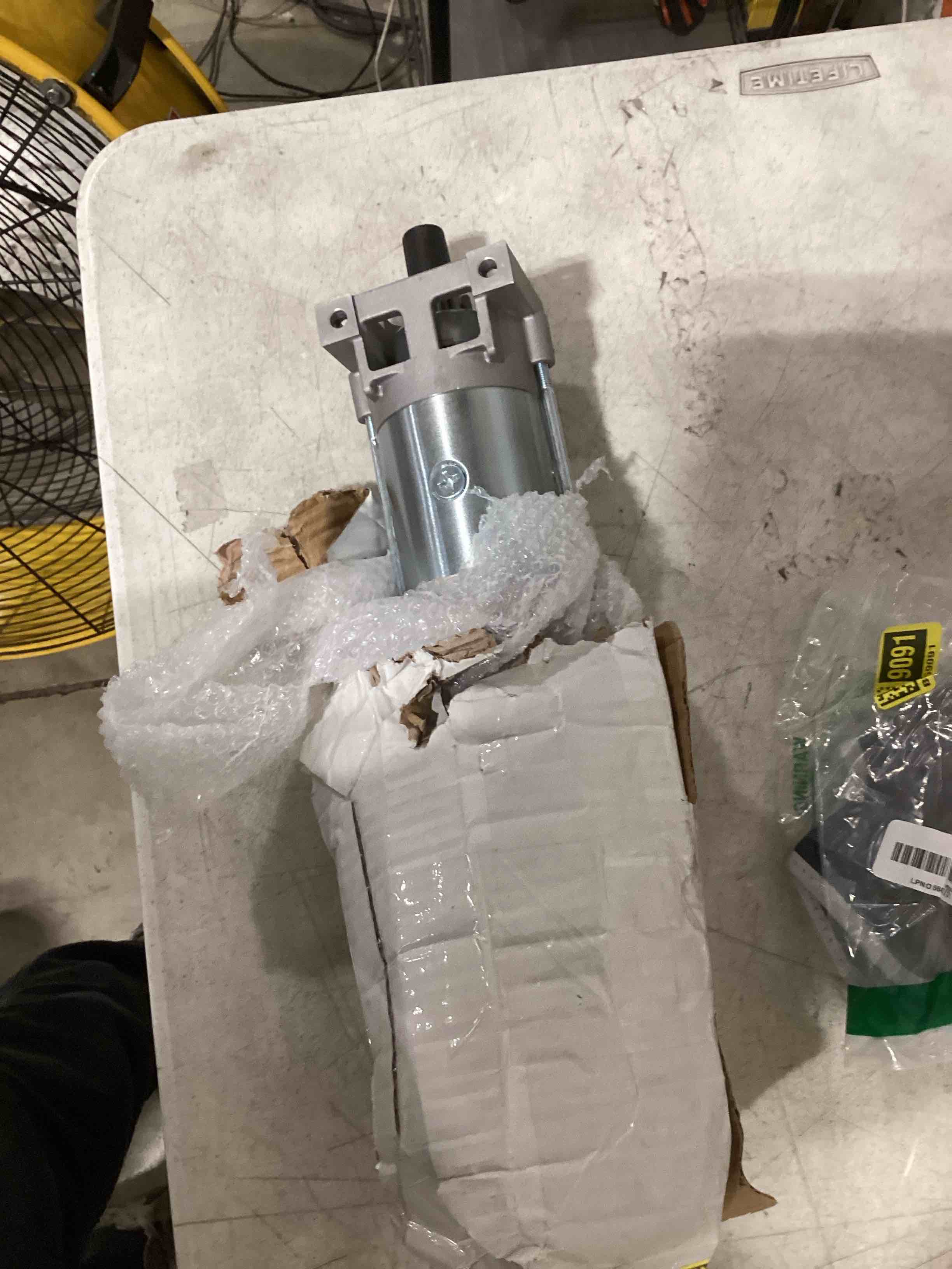 Condition photo showing As Is for hz starter motor 136-7880 compatible with toro timecutter and more 127-9209 133-1564 133-9828