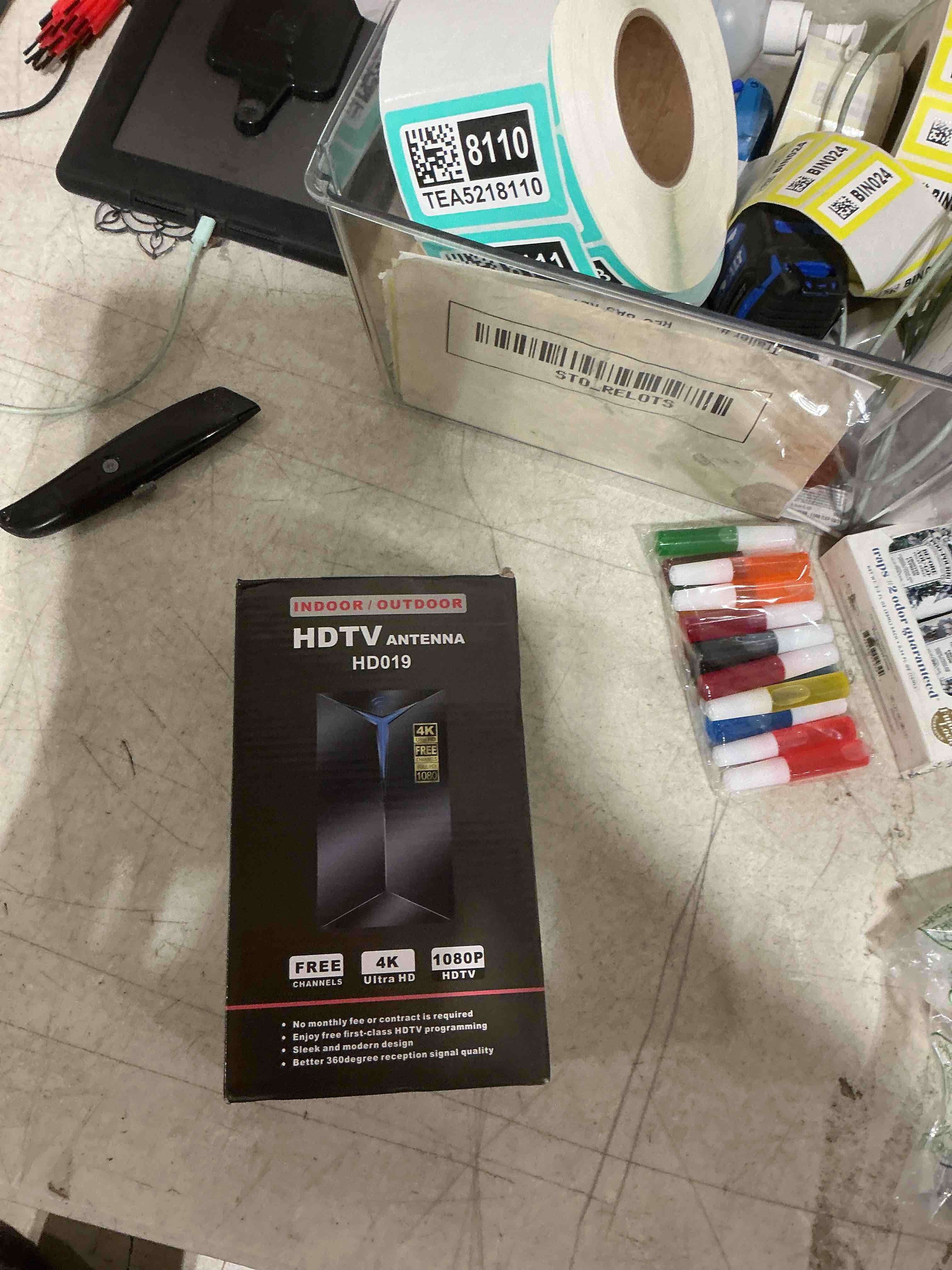 Condition photo showing Good Condition for indoor and outdoor hdtv antenna