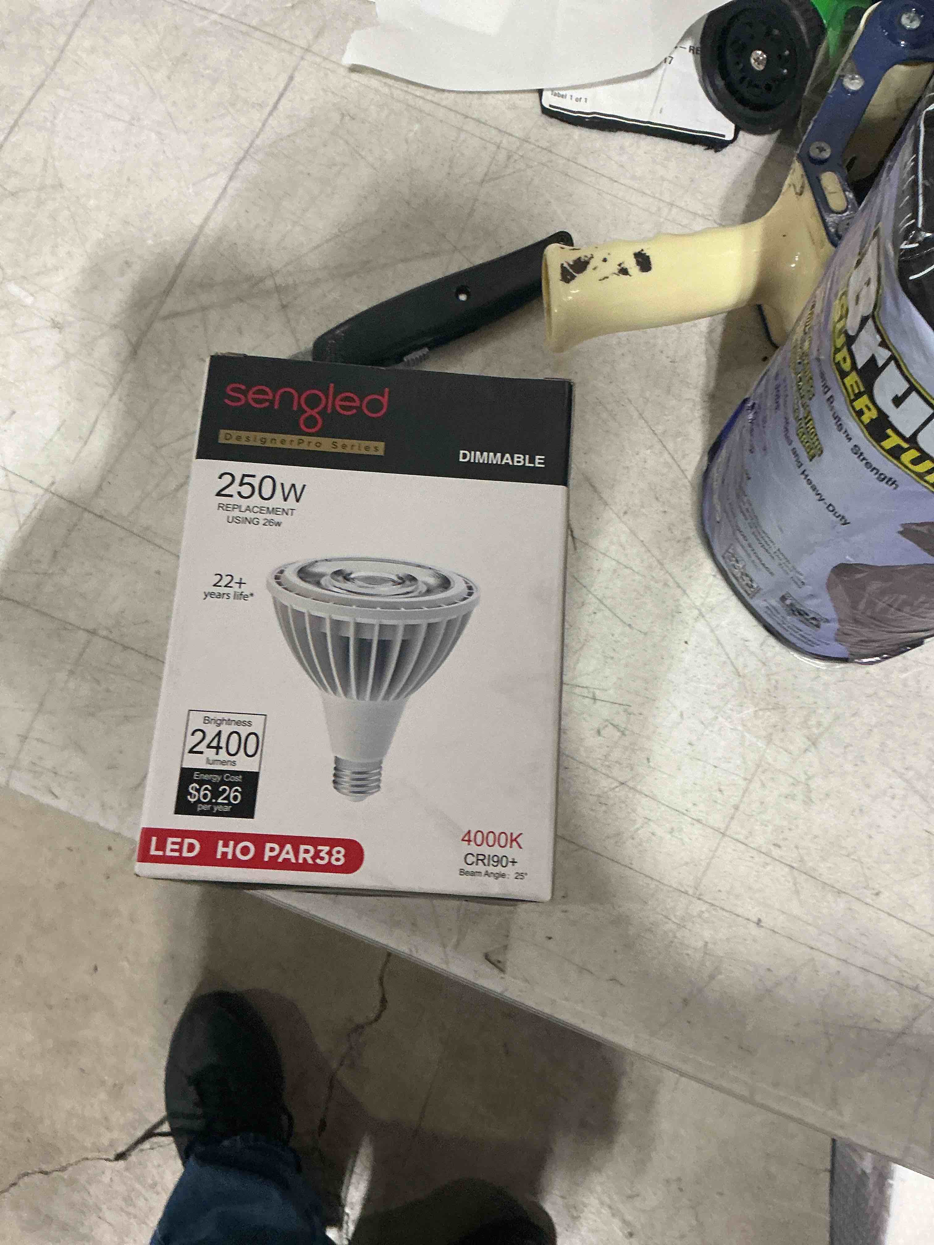 Condition photo showing Good Condition for 4-pack sengled dimmable 26w (250w eq) 4000k 2400lm led ho par38 light bulb