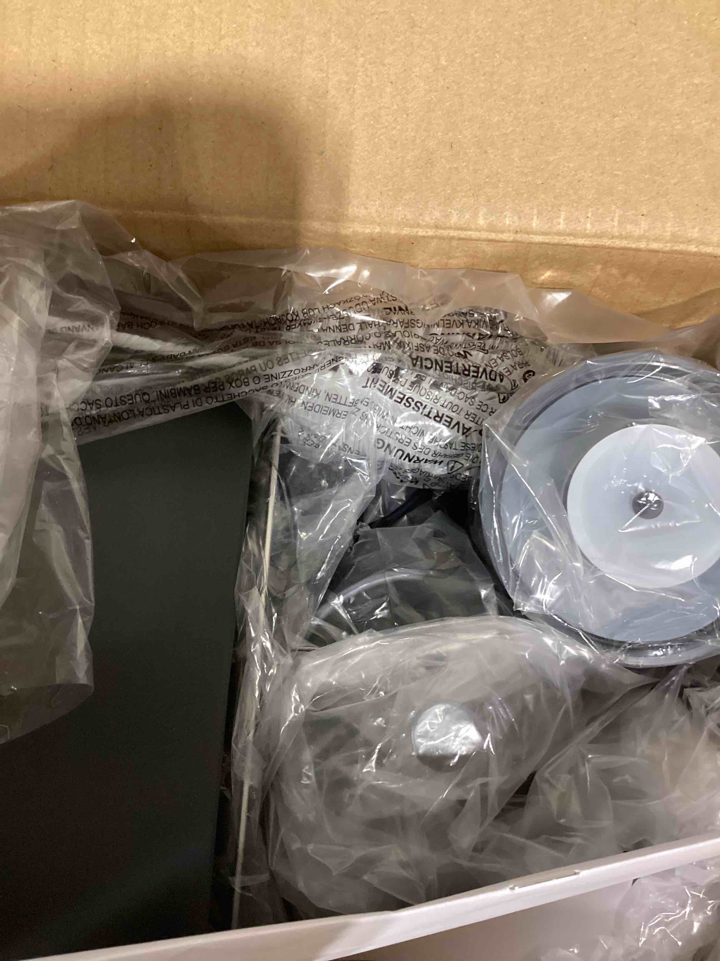 Condition photo showing Good Condition for automatic cat feeder - 4l timed auto pet feeder for cat and dog with dry food dispenser, 180-day battery life, 1-6 meals per day, 1-16 portion, desiccant bag keeps food fresh 4l - white basic