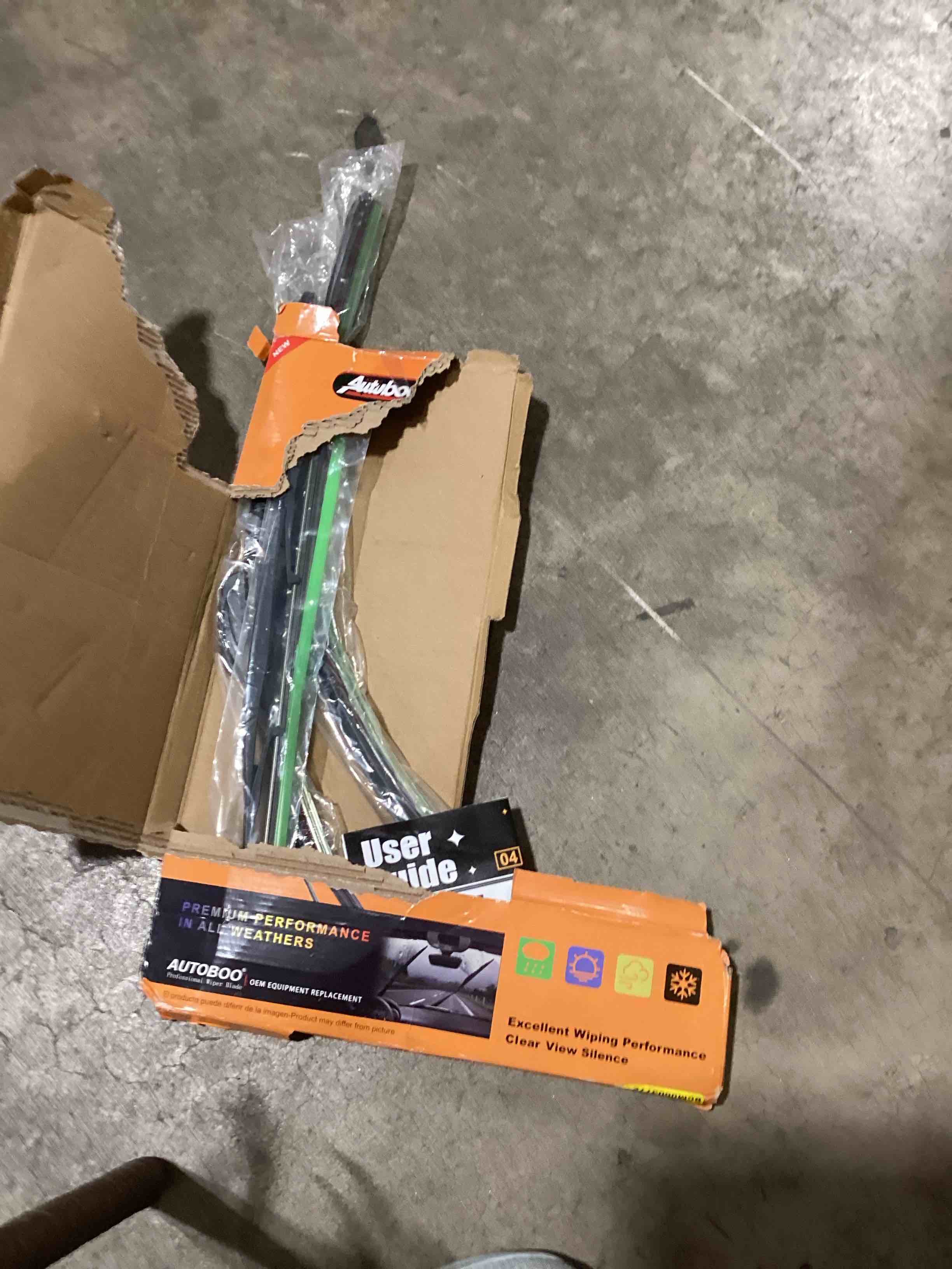 Condition photo showing Good Condition for autoboo 26"+20" windshield wipers with 14" rear wiper blade sets replacement for acura mdx 2014-2020 -original factory quality (pack of 3) 26+20+14"