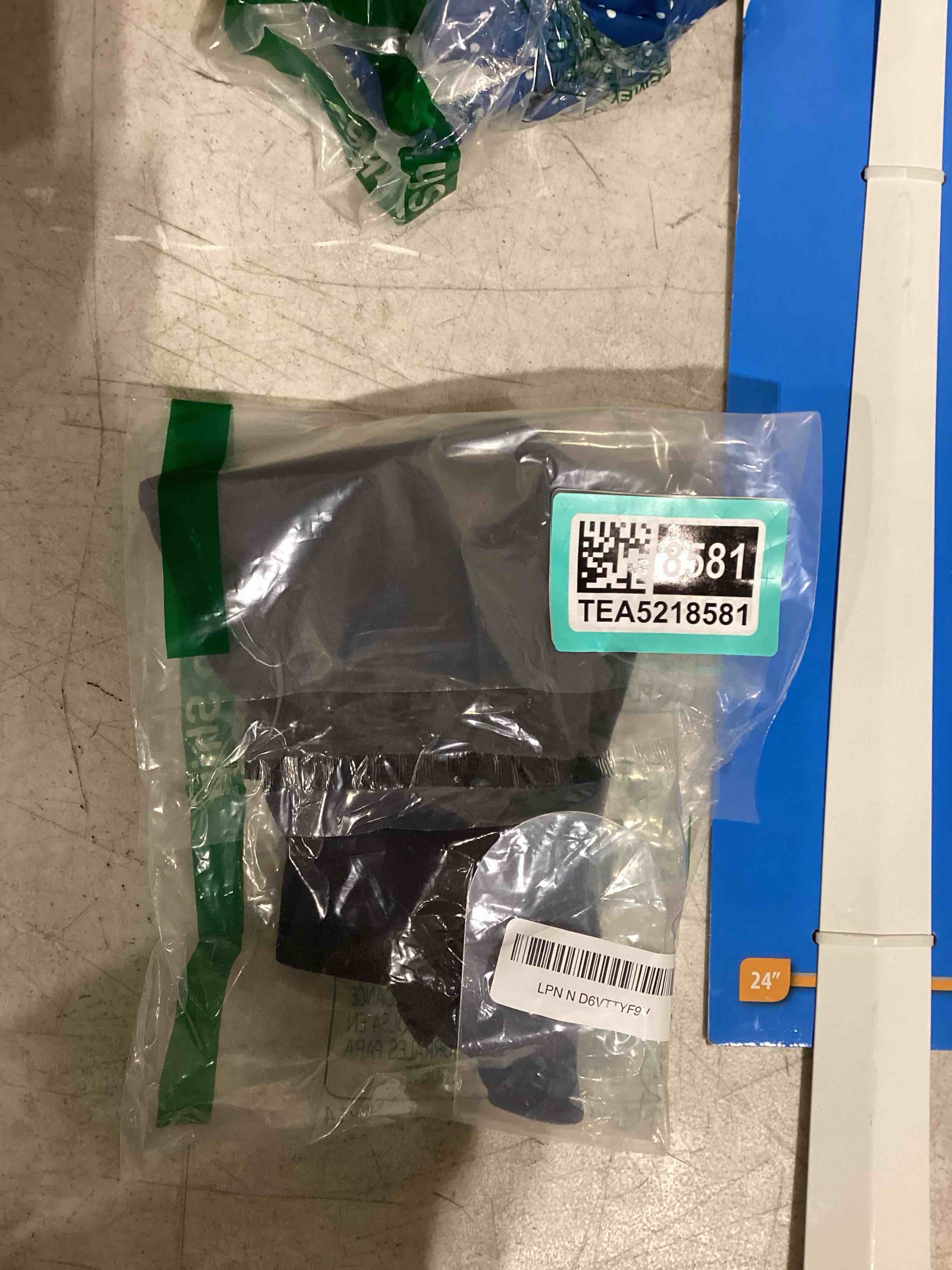 Condition photo showing Good Condition for dog rear leg sleeve to stop licking, upgraded hind leg cover to stop slipping, for tplo surgery, skin conditions, wounds, breathable soft fabric, dog cone alternative, left, l, black