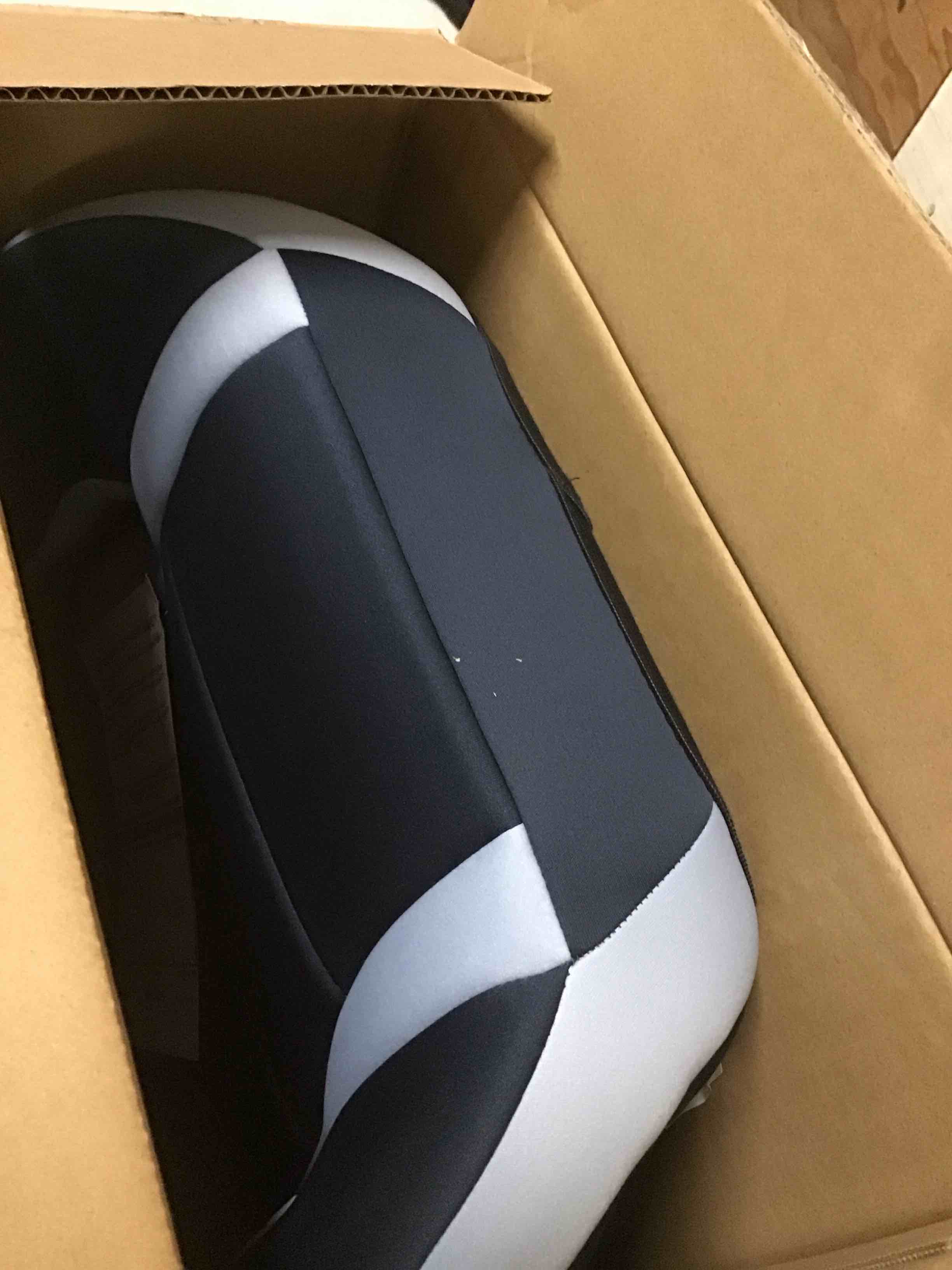 Condition photo showing New/Like New for cosco topside backless booster car seat, lightweight 40-100 lbs, rainbow