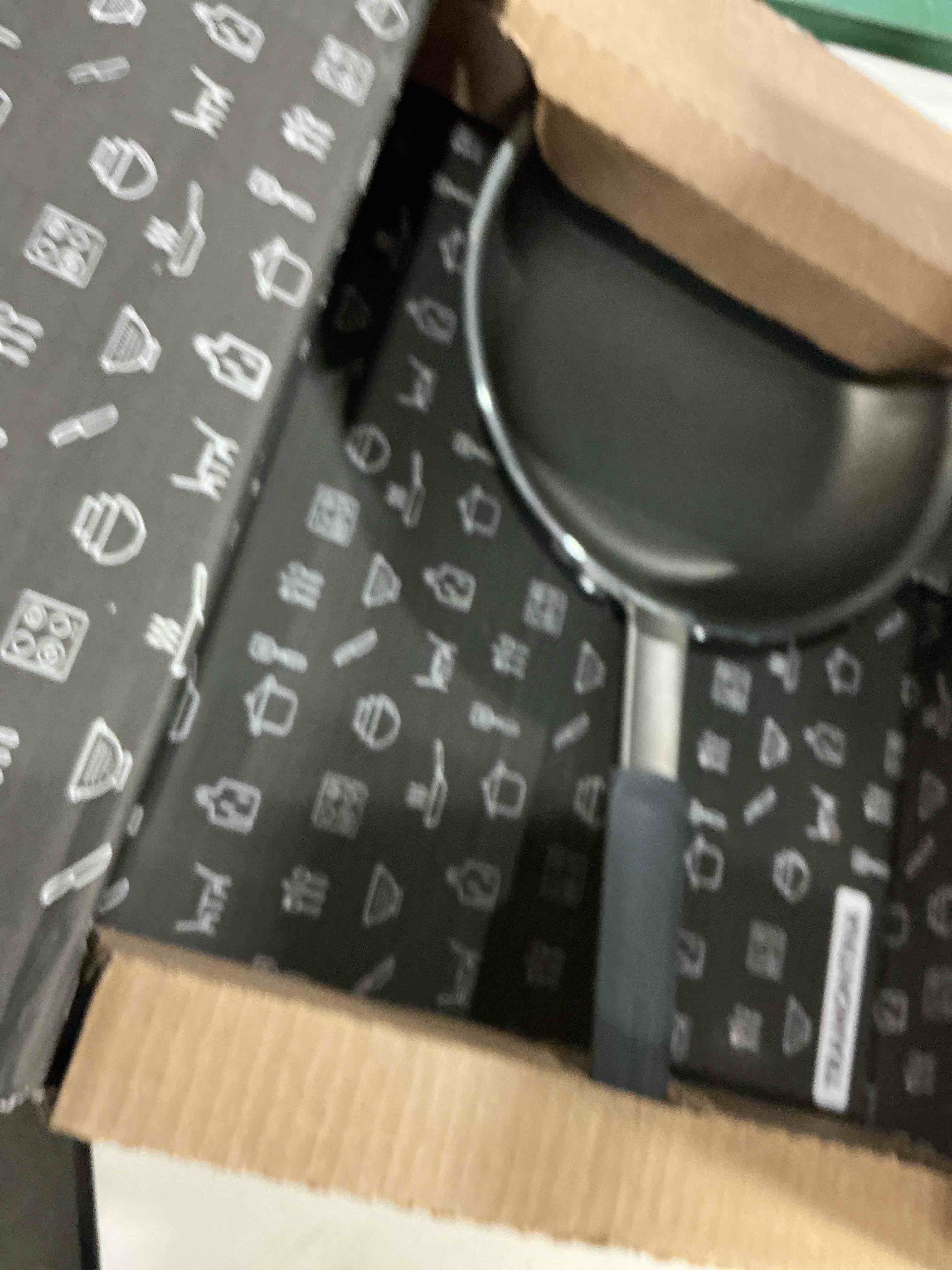 Condition photo showing Good Condition for tramontina professional fusion 10-inch non stick small frying pan  heavy-gauge aluminum skillet with reinforced nonstick coating  dishwasher and oven safe (progrey)