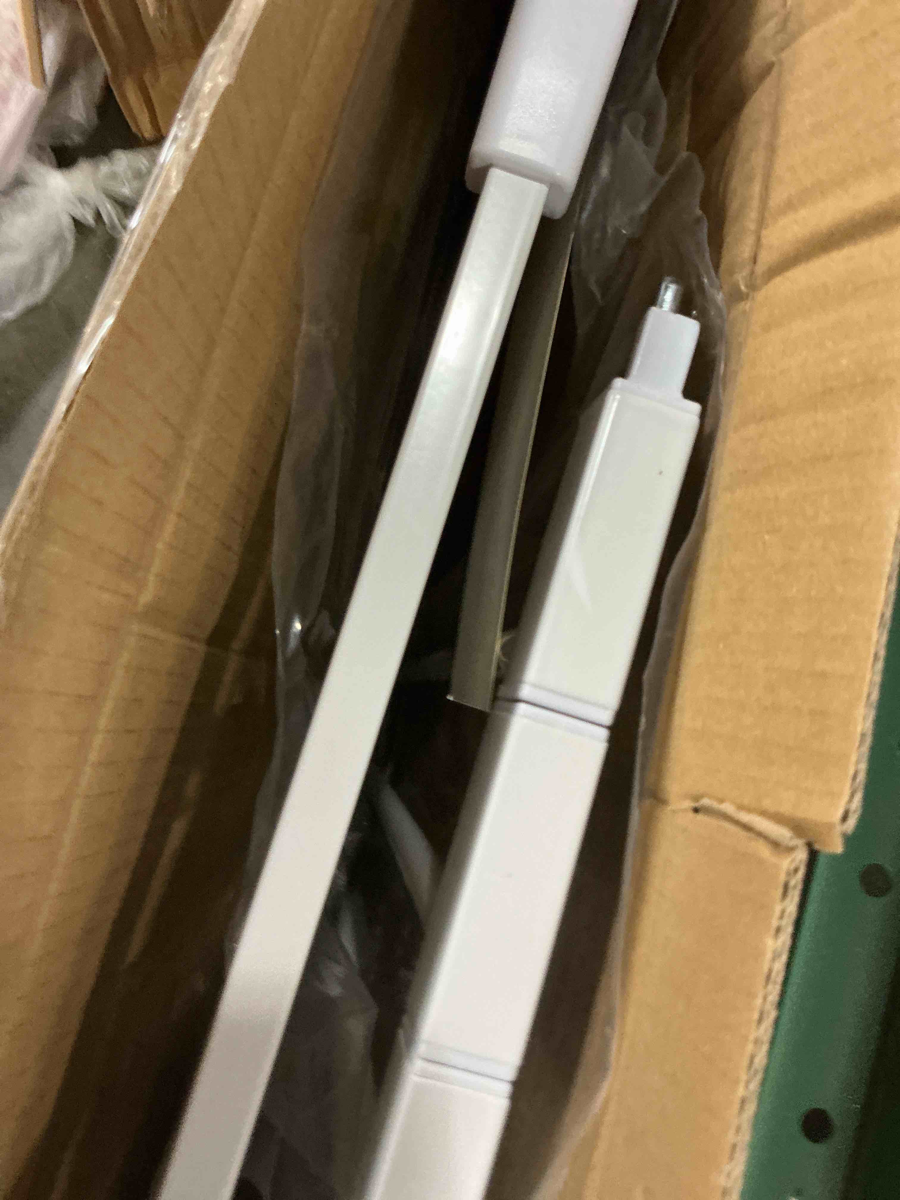 Condition photo showing Good Condition for cumbor 29.7-46" baby gate for stairs, toddler safety essentials for the house, auto close dog gate for doorways, mom's choice awards winner-easy install pressure mounted pet gates for dogs, white white 29.7"-46"w x 30.5"h