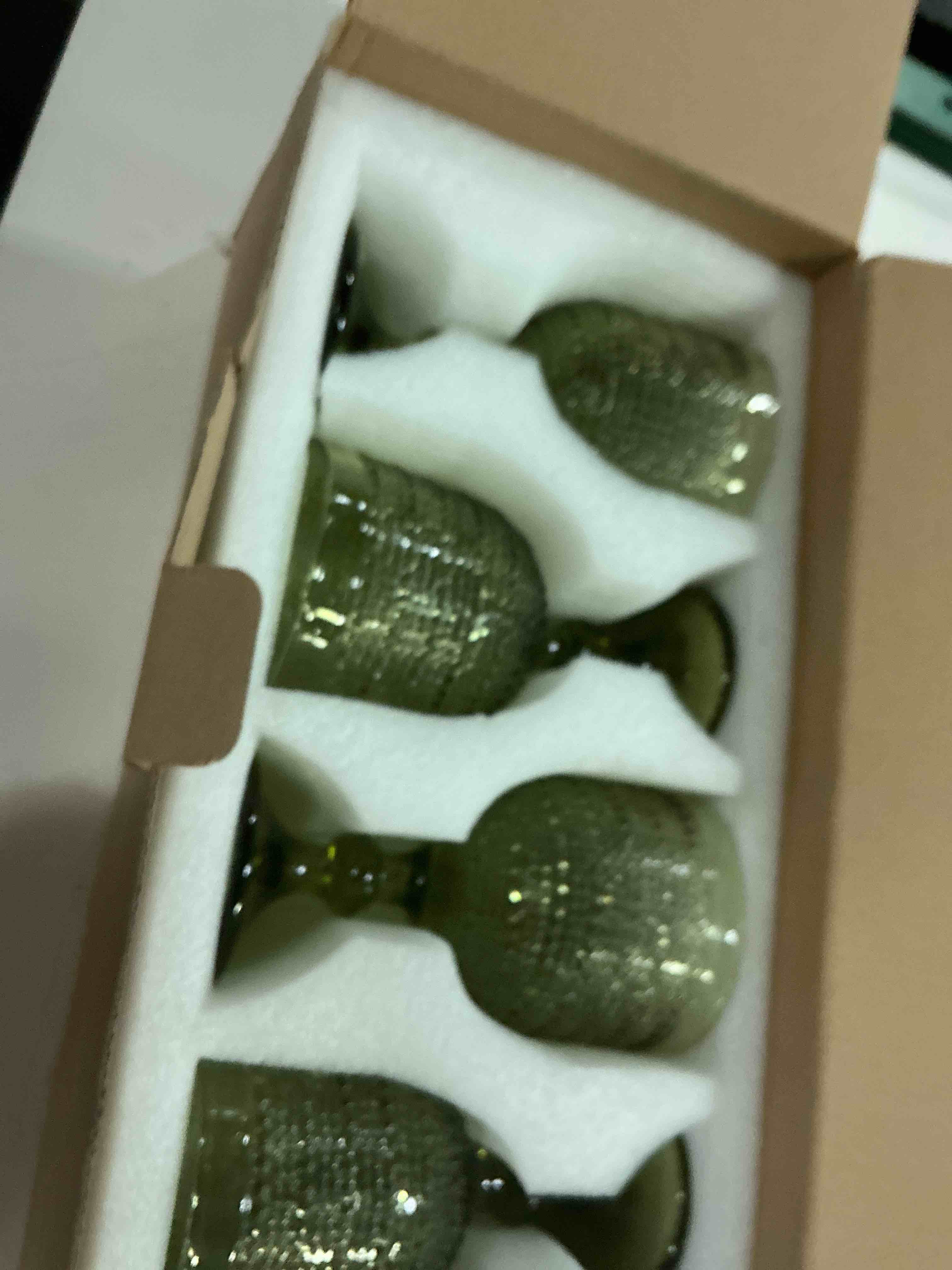 Condition photo showing Good Condition for 12 oz green vintage wine glasses,hobnail drinking glasses set of 4,embossed goblet glasses for wedding,party, dinner,bar