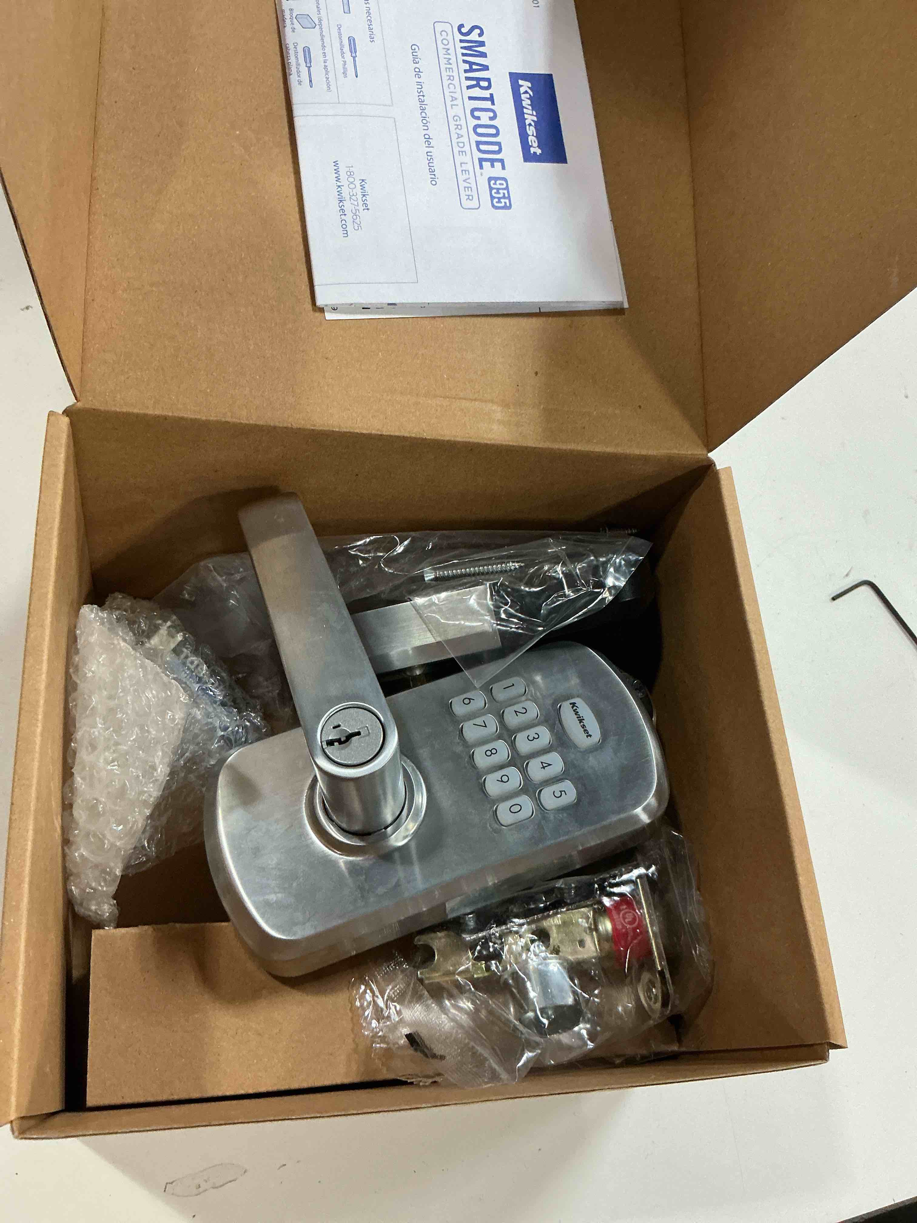 Condition photo showing As Is for kwikset 955knl-s smartcode 955 electronic keypad entry leverset with kingston lever - satin chrome
