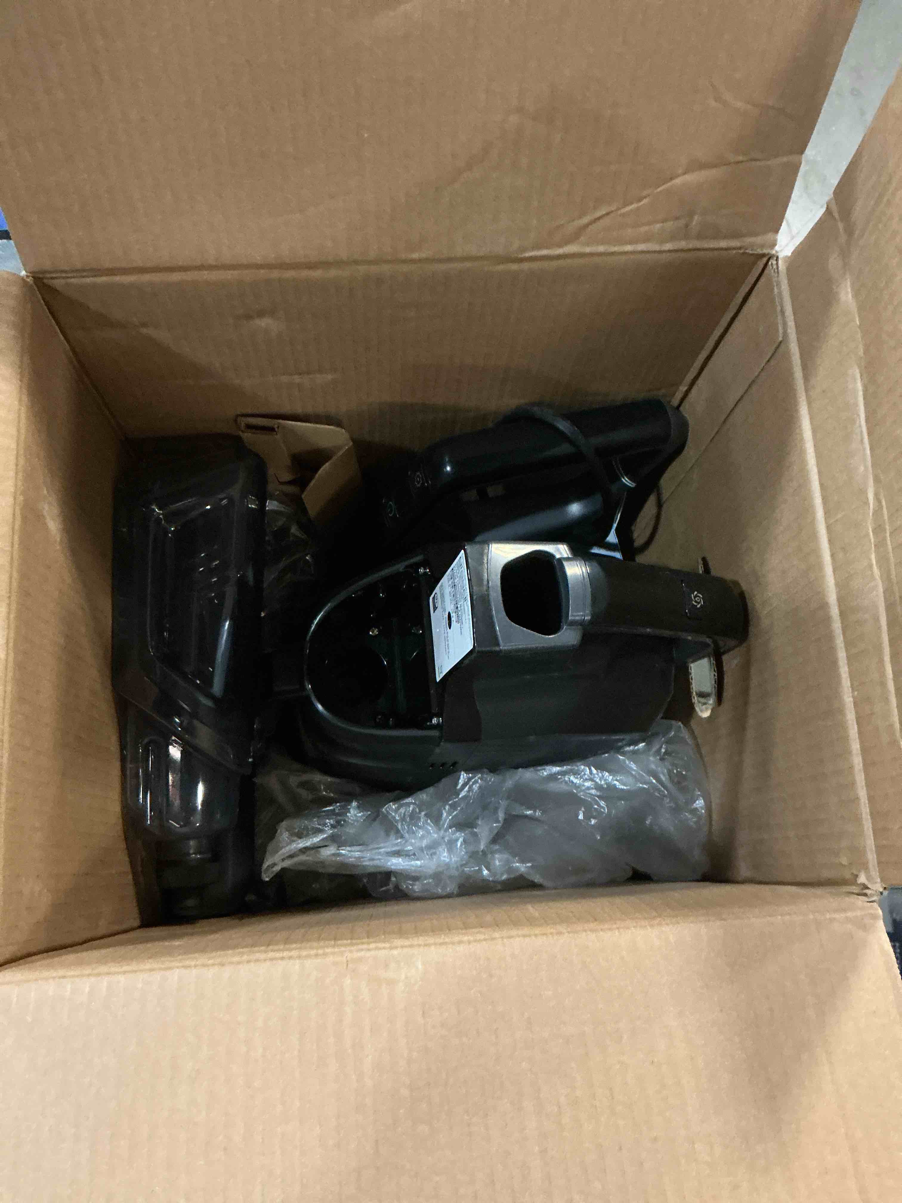 Condition photo showing Good Condition for BISSELL CrossWave HydroSteam, Corded, Multi-Surface Hard Floor Cleaner, Wey Dry Vacuum, for Hard Floors & Area Rugs, HydroSteam Technology, Two Tank Technology, Self-Cleaning Cycle, 3513