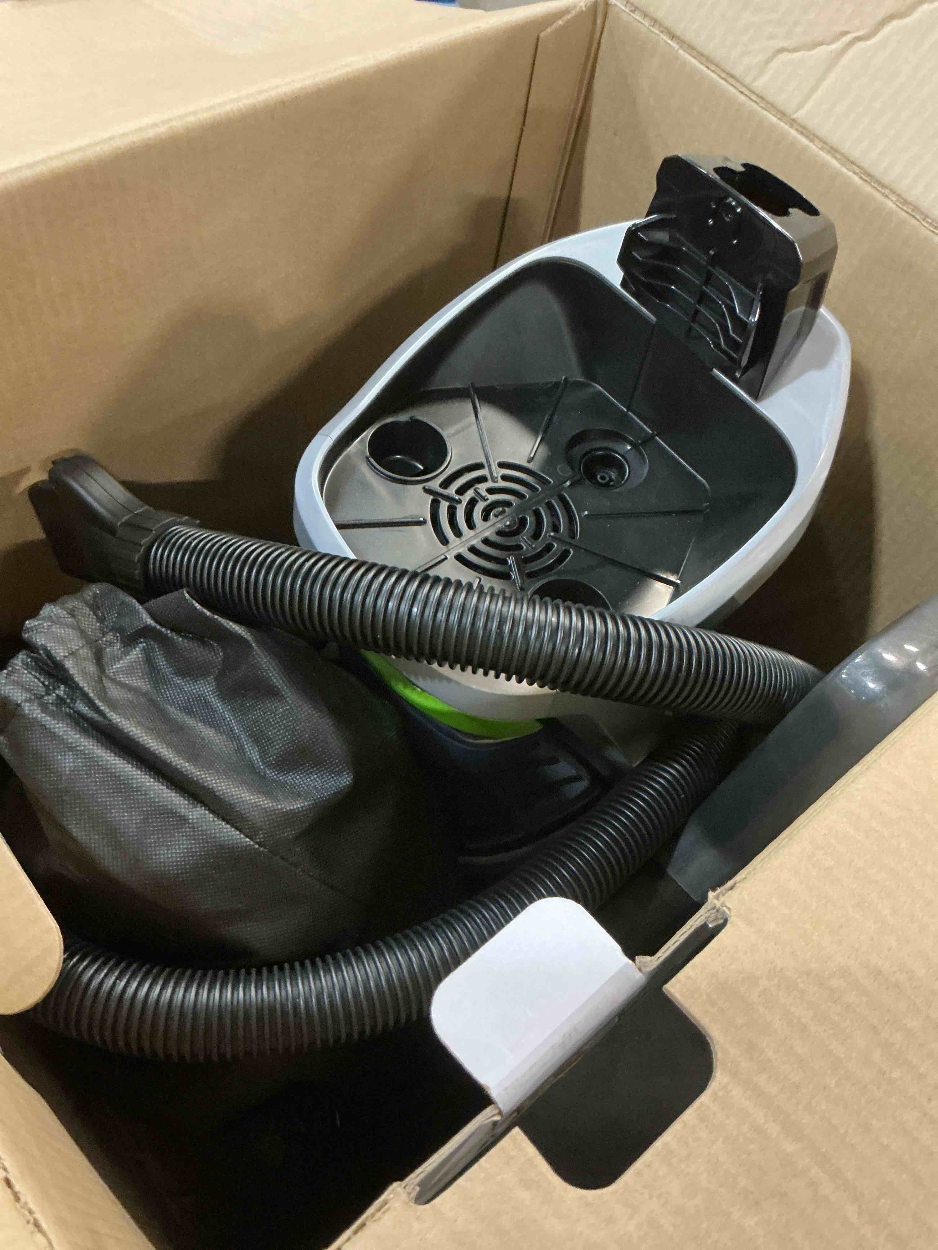Condition photo showing Good Condition for Bissell ProHeat 2X Revolution Pet Pro Plus Carpet Cleaner
