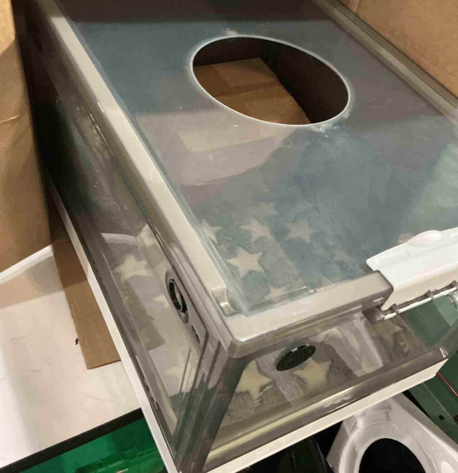 Condition photo showing Good Condition for Puppy Incubator with Heating, Incubator for Puppies with Heating Ventilation Circulation Design, Kitten Whelping Box for Dogs and Puppies 85L