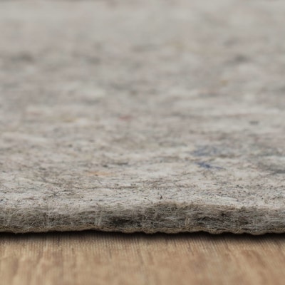 Condition photo showing New/Like New for mohawk home premium dual surface 4 x 6 (ft) 0.25-in thick rectangular recycled synthetic fibers