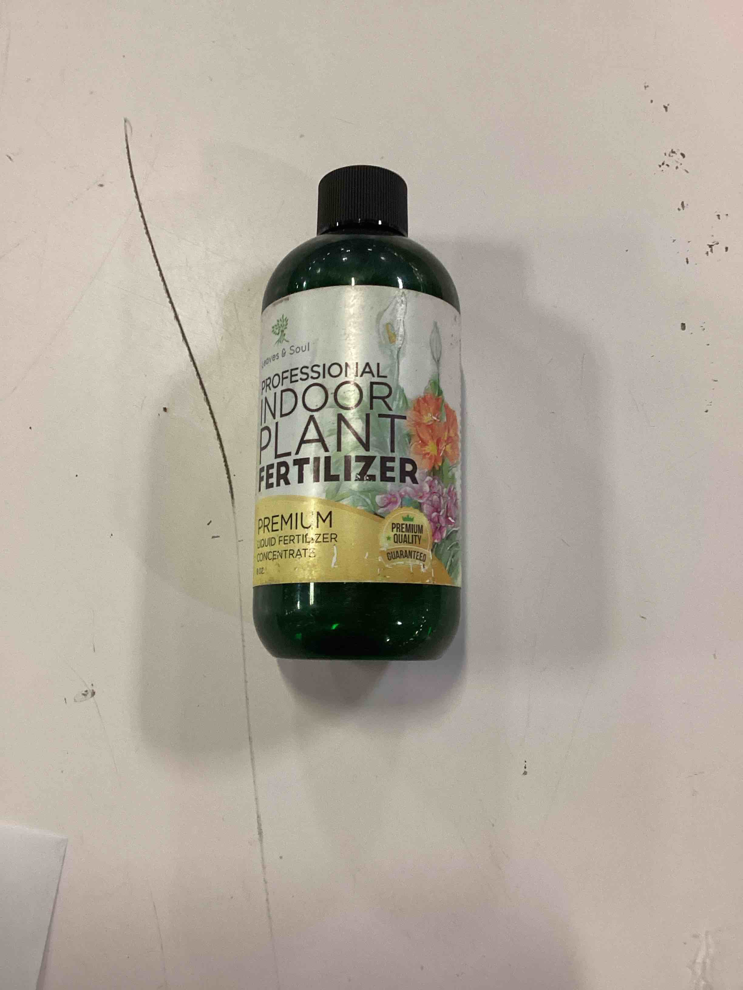 Condition photo showing As Is for leaves and soul professional liquid indoor plant fertilizer 3-1-2 concentrate for plants and flowers 8 oz bottle