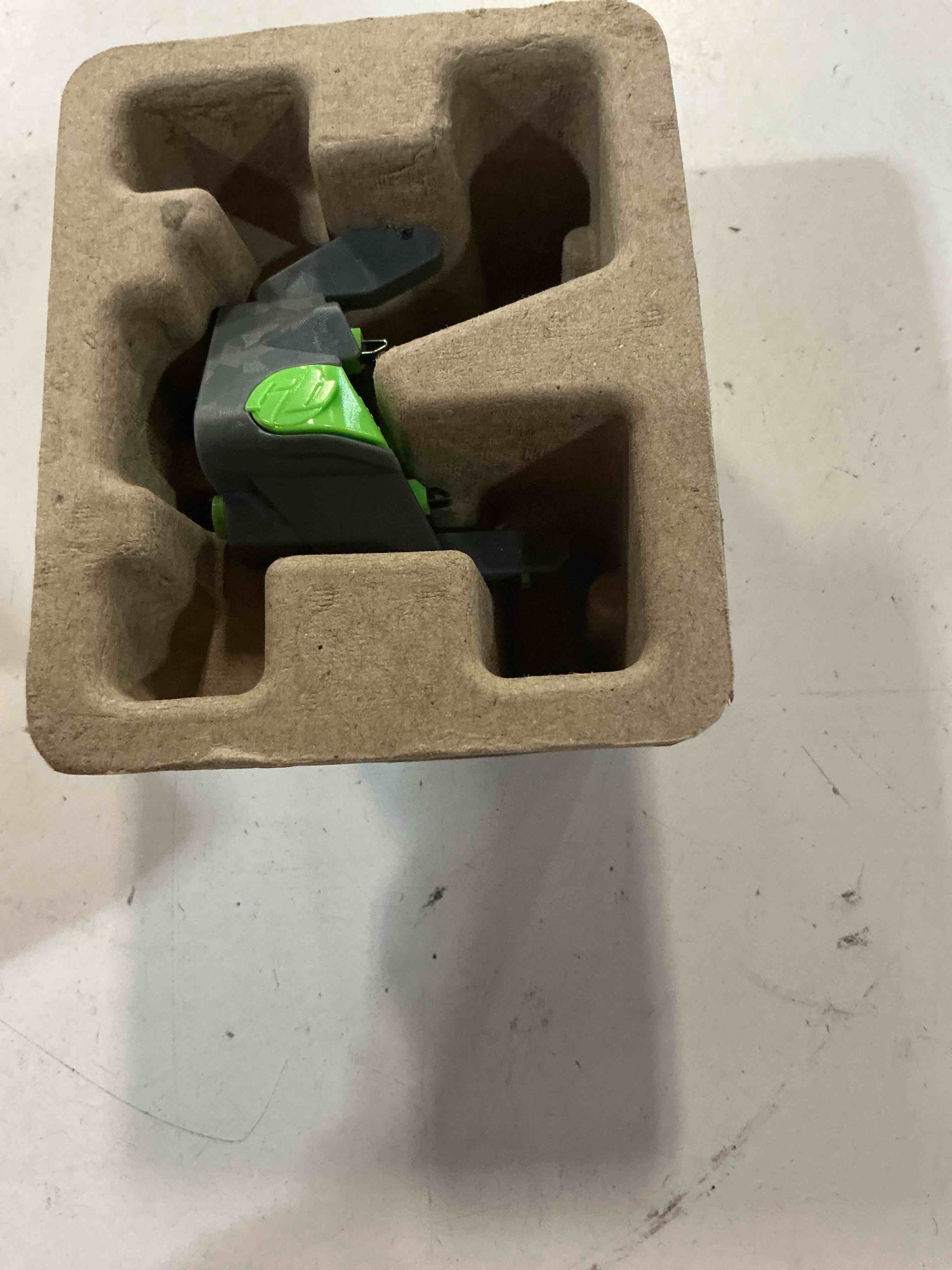 https://s3.amazonaws.com/lotting-images-prod/bidfta/TEA7147311_1789398614365.jpeg