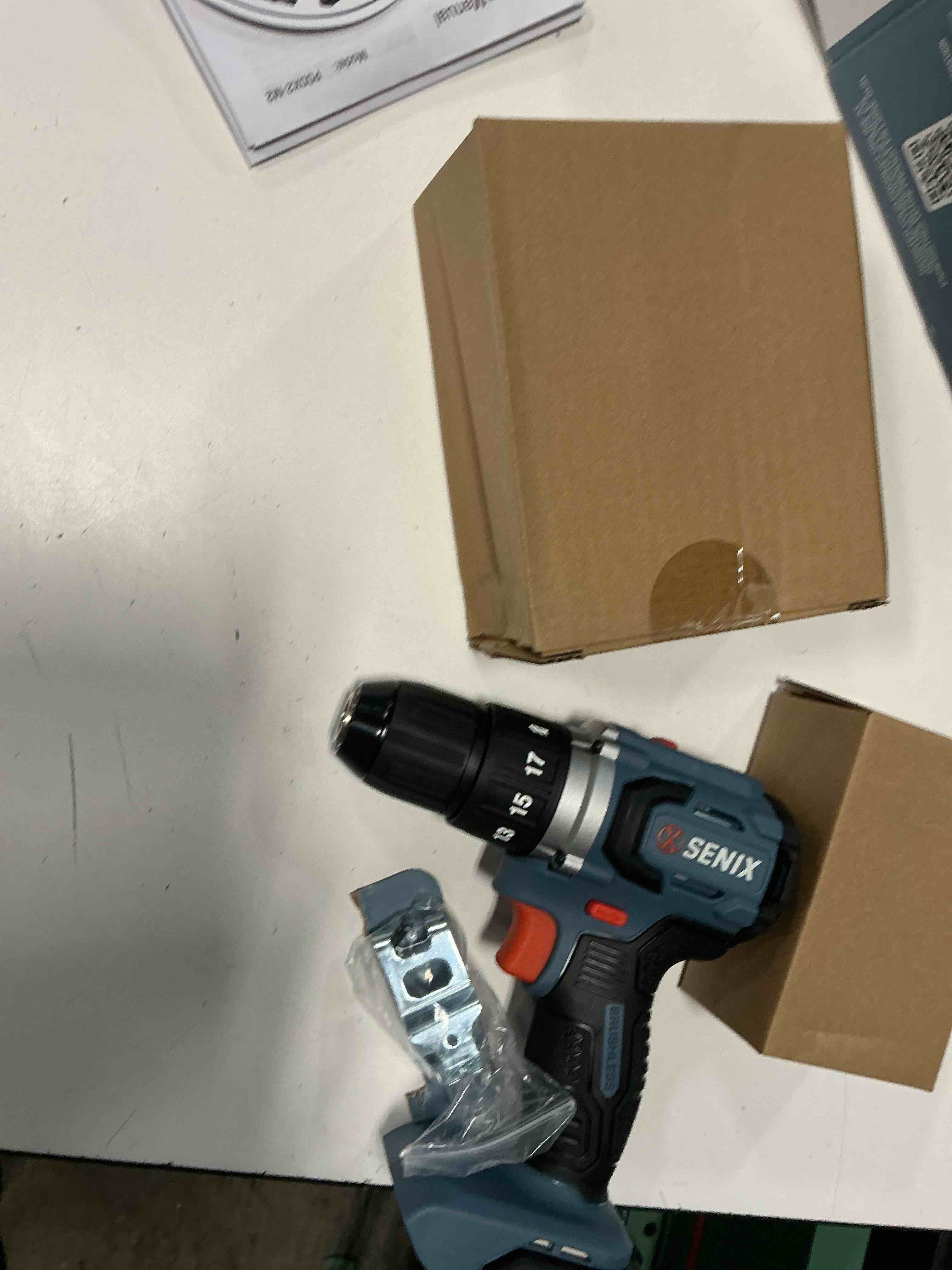 https://s3.amazonaws.com/lotting-images-prod/bidfta/TEA7153842_1789385362944.jpeg