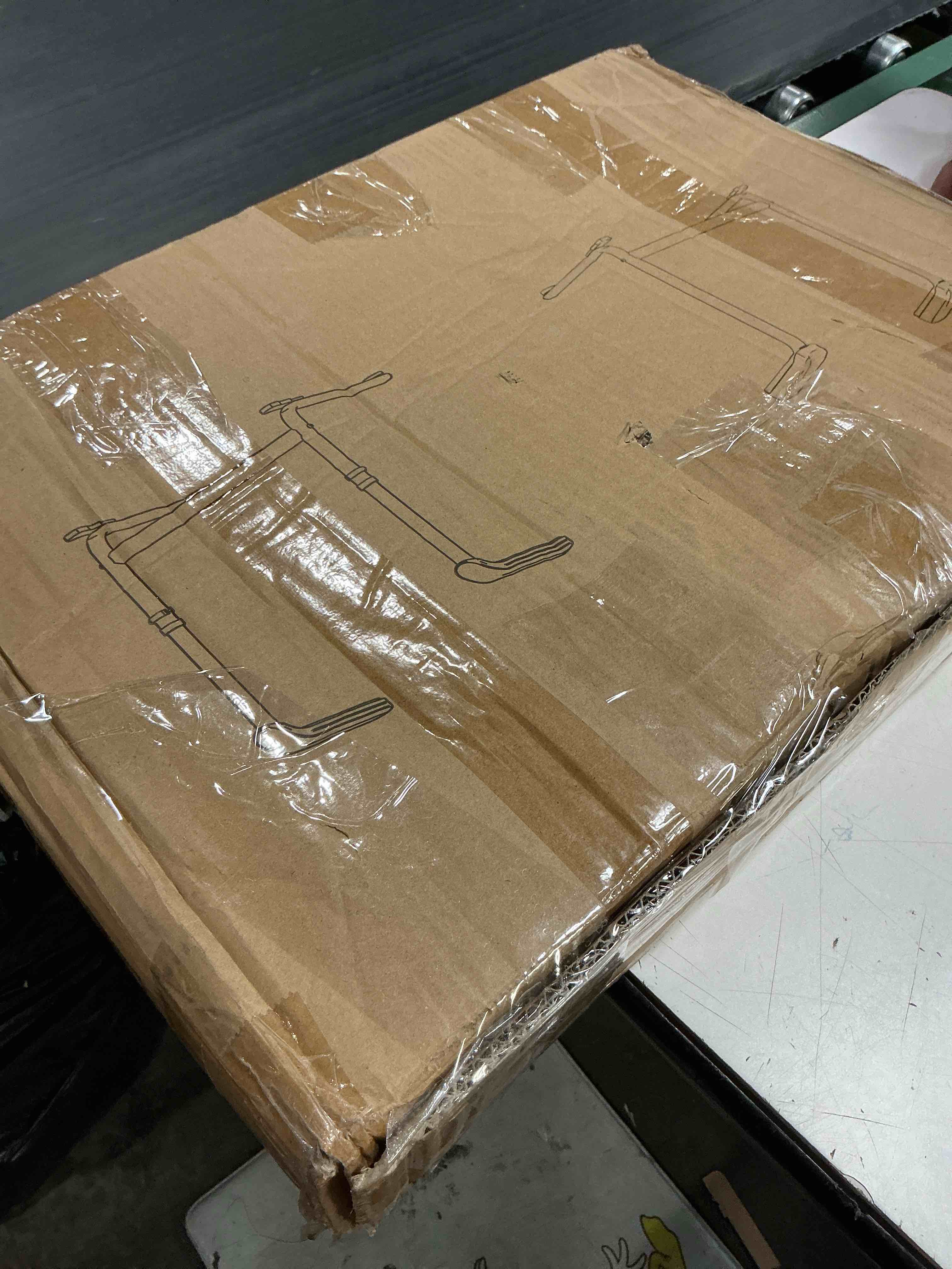 https://s3.amazonaws.com/lotting-images-prod/bidfta/TEA7373477_1789387171909.jpeg