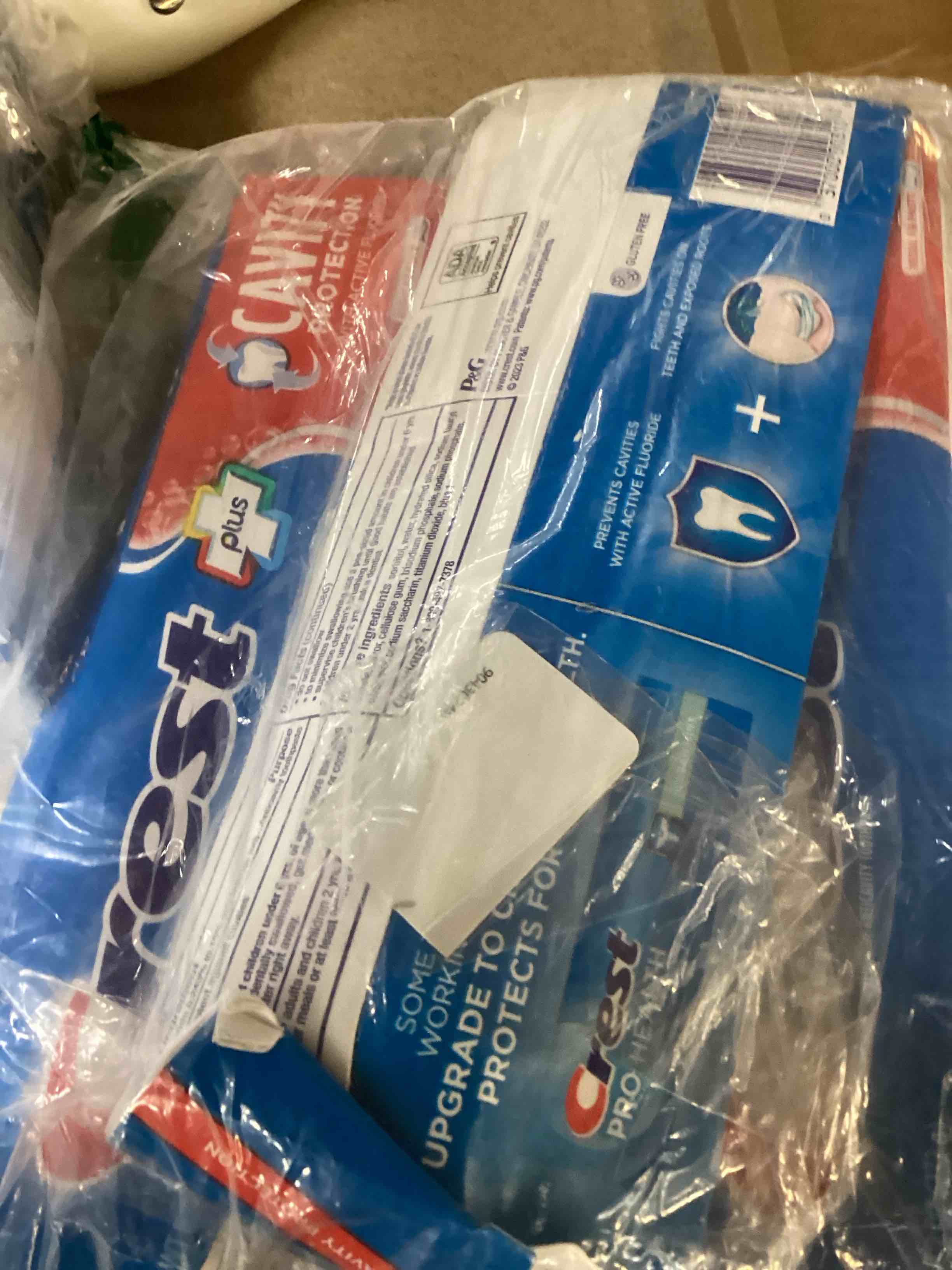 Condition photo showing As Is for crest toothpaste 8.2 ounce cavity protect 5-pack