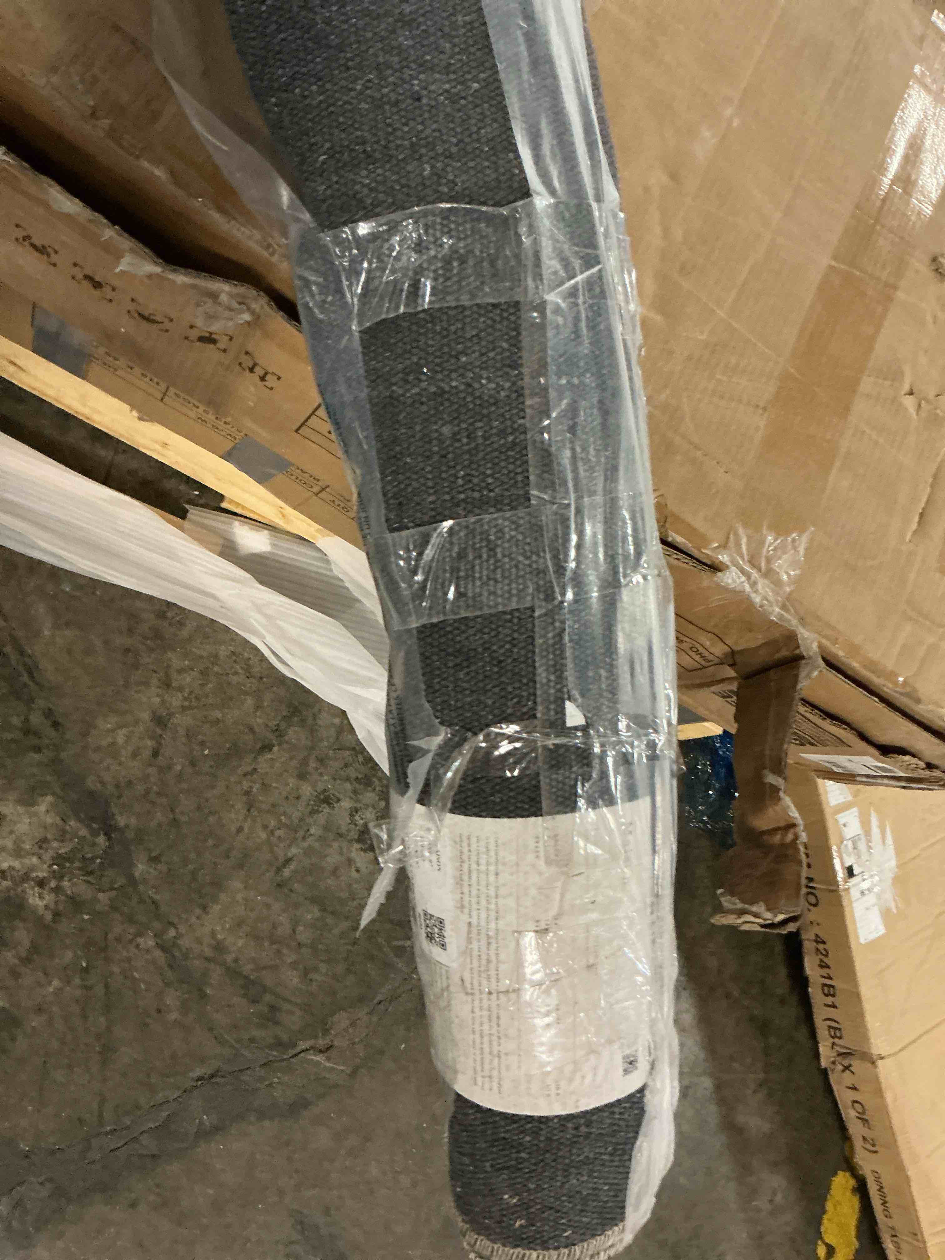 Condition photo showing As Is for loloi rifle paper co. maison collection mao-07 khaki 7'-6" x 9'-6", .19" pile height, area rug