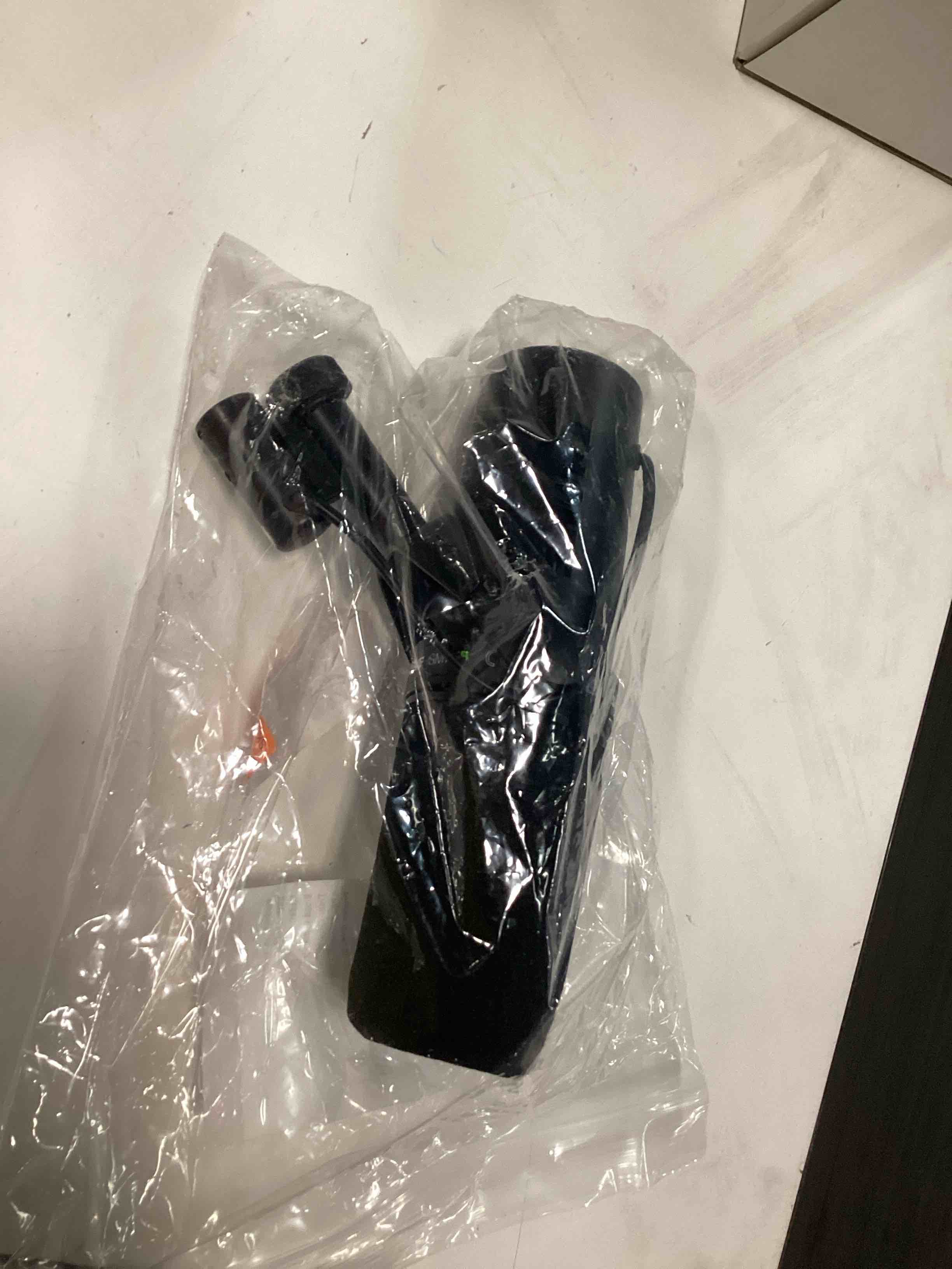 Condition photo showing As Is for shure - sm7db wired cardioid dynamic microphone with built-in preamp