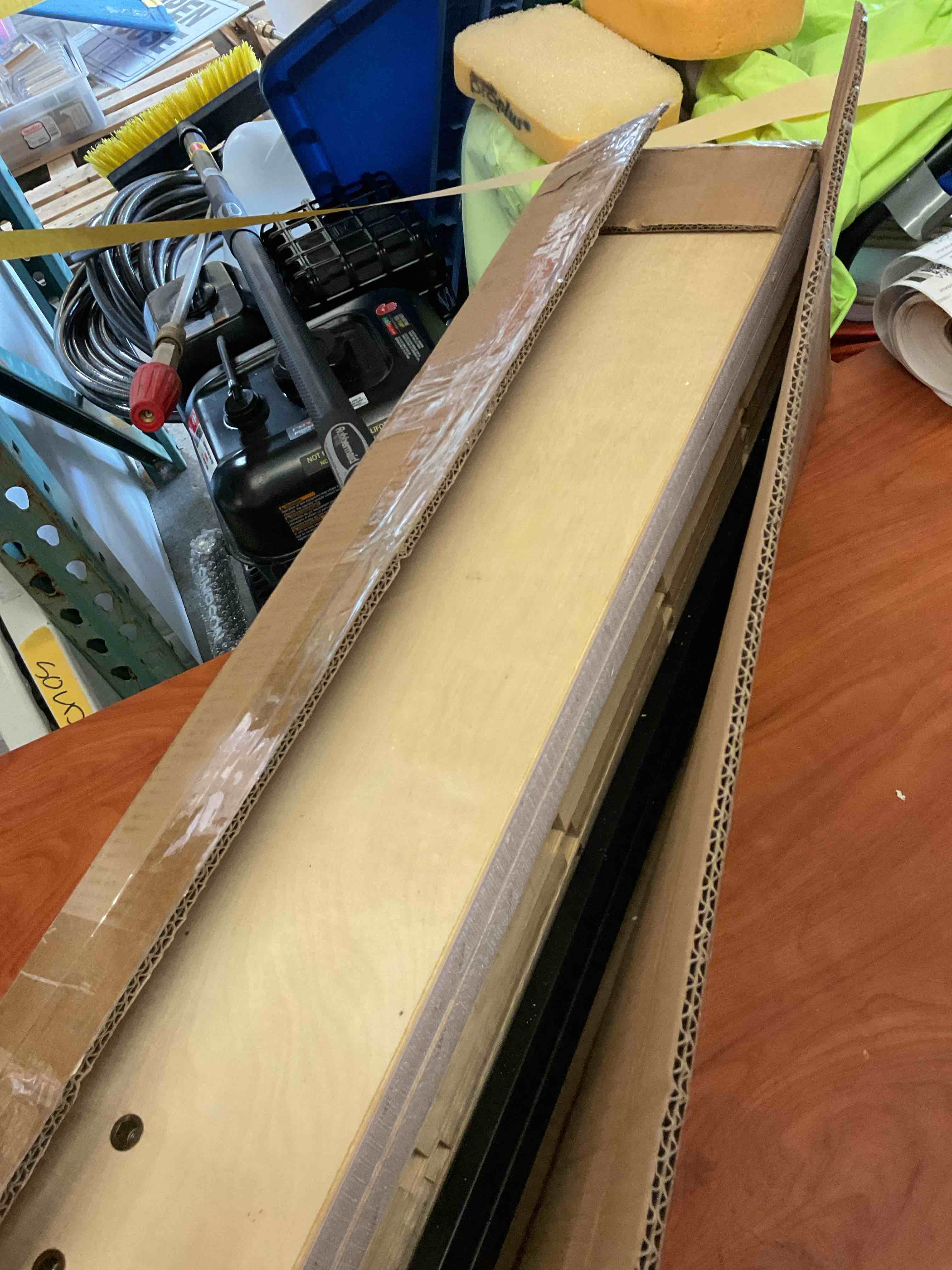 https://s3.amazonaws.com/lotting-images-prod/bidfta/WCO1000005_1756478733260.jpeg