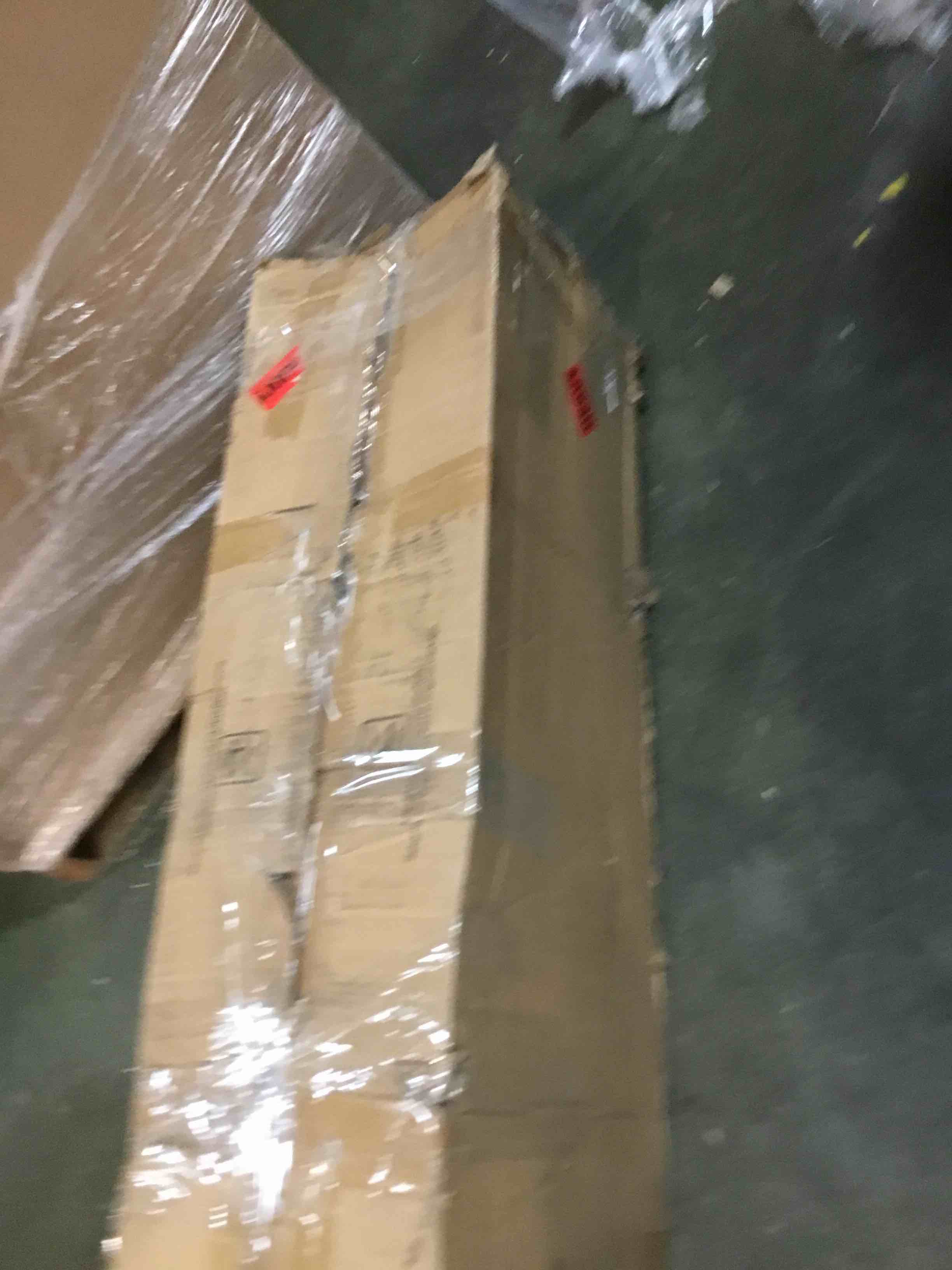 https://s3.amazonaws.com/lotting-images-prod/bidfta/X002OONVVV_1707399494429.jpeg