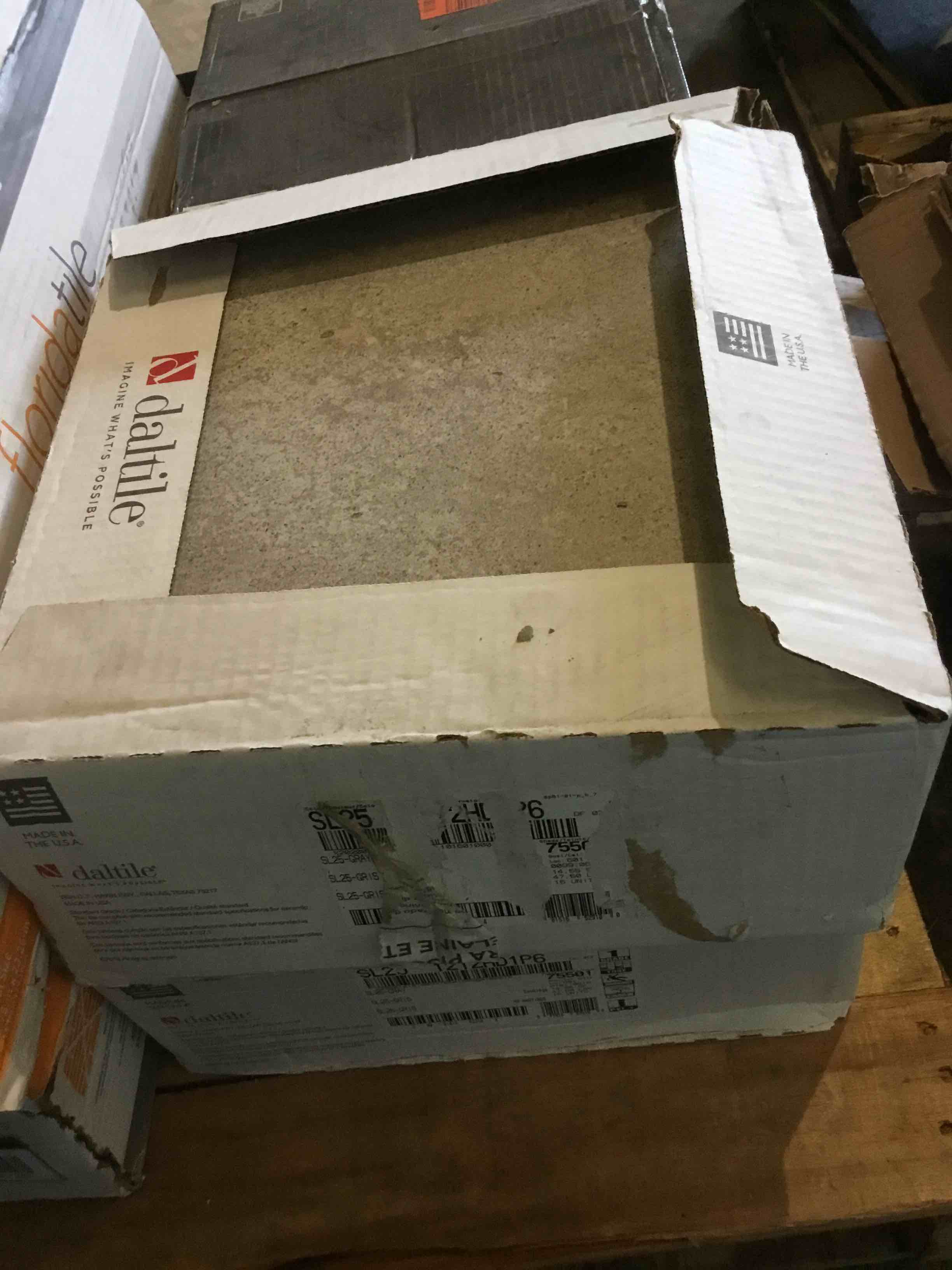 https://s3.amazonaws.com/lotting-images-prod/bidfta/YEL0652718_1603480606294.jpeg