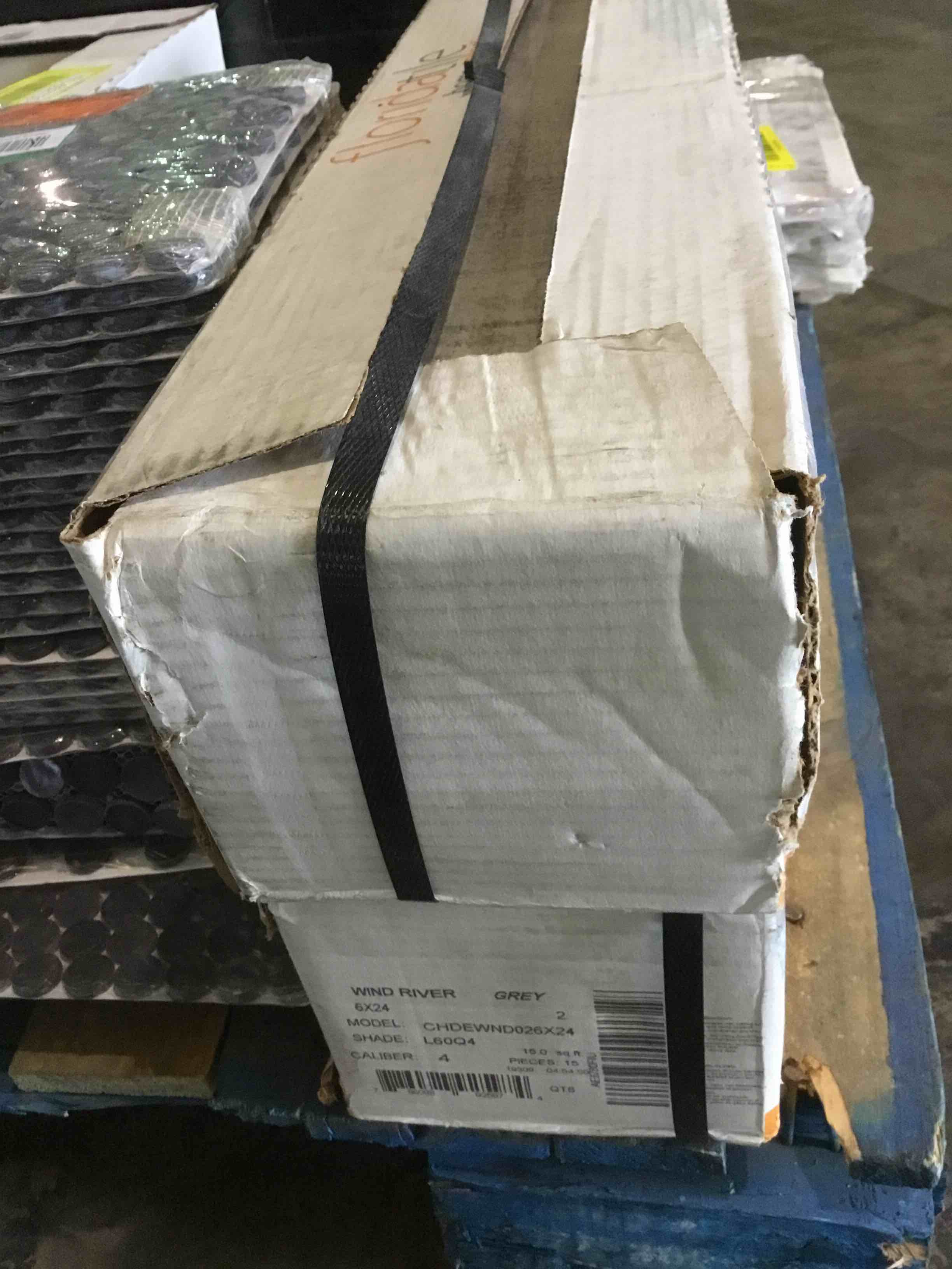https://s3.amazonaws.com/lotting-images-prod/bidfta/YEL0652731_1603484243411.jpeg