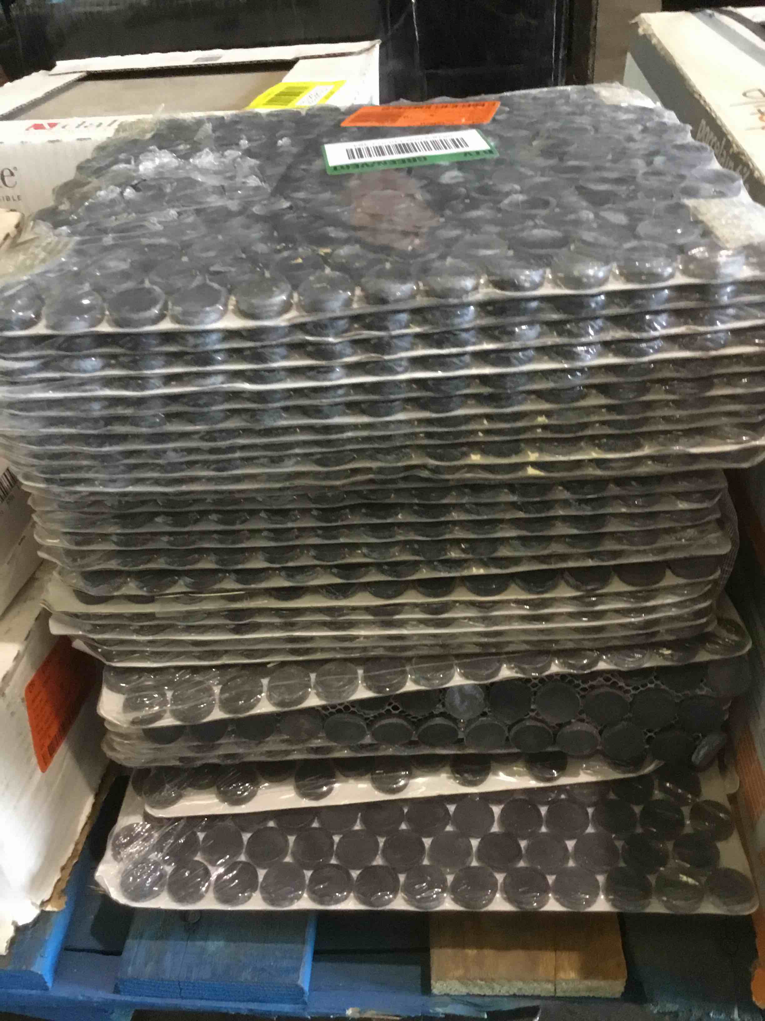 https://s3.amazonaws.com/lotting-images-prod/bidfta/YEL0652732_1603484571486.jpeg