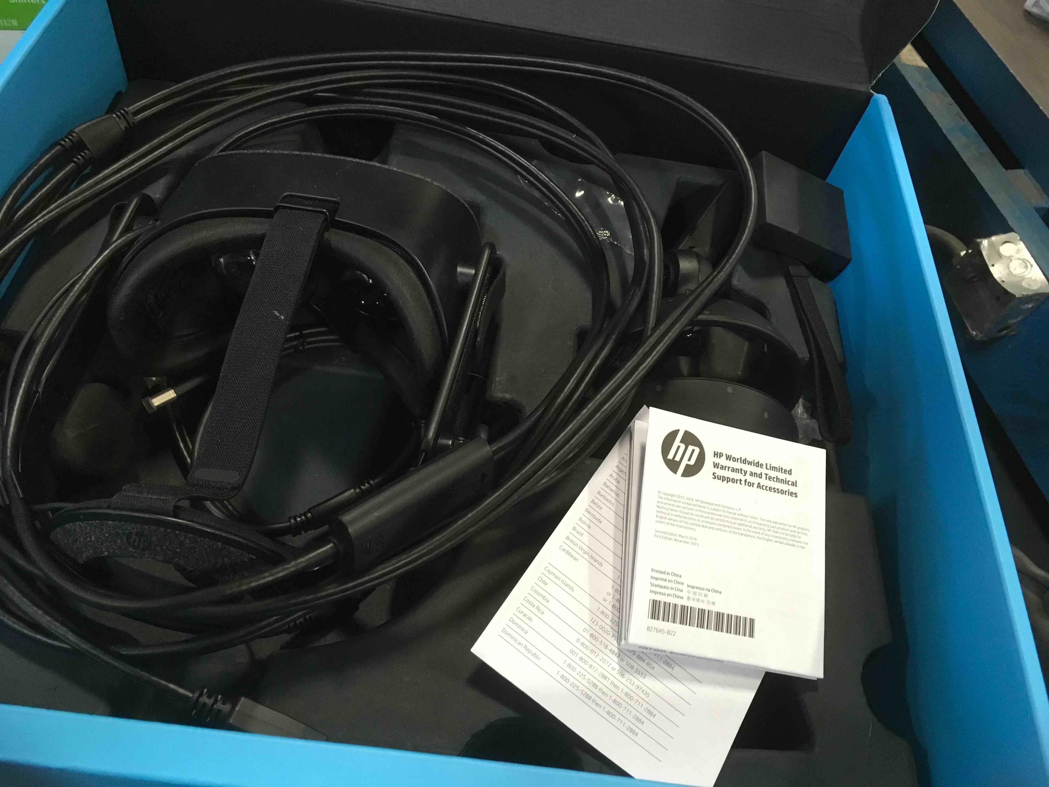 https://s3.amazonaws.com/lotting-images-prod/bidfta/YEL1589963_1639412292132.jpeg