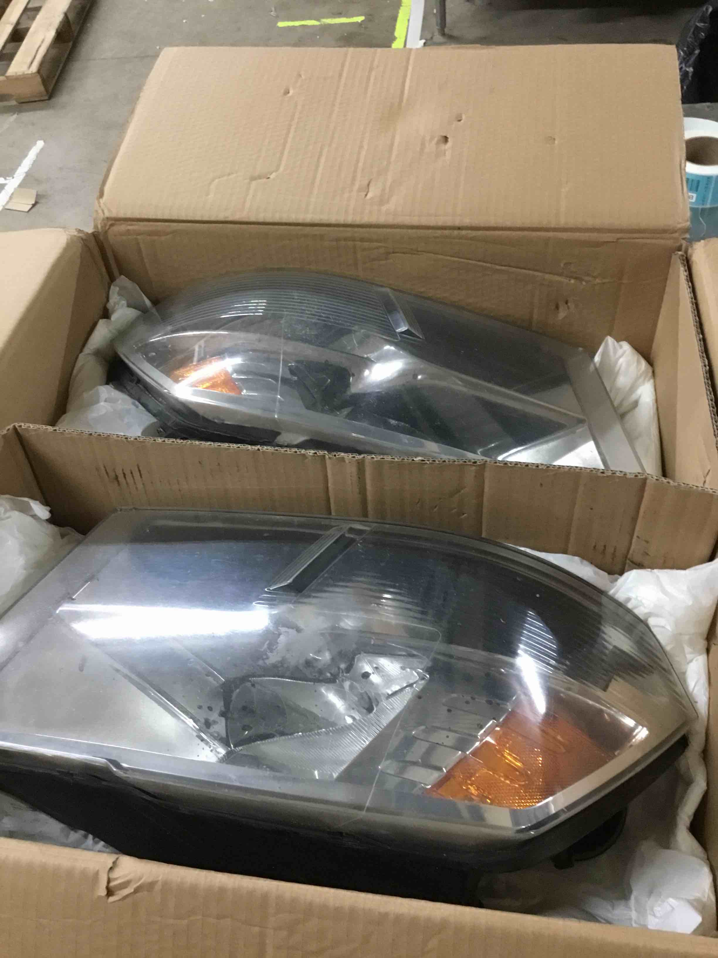 https://s3.amazonaws.com/lotting-images-prod/bidfta/YEL1593055_1641322694194.jpeg