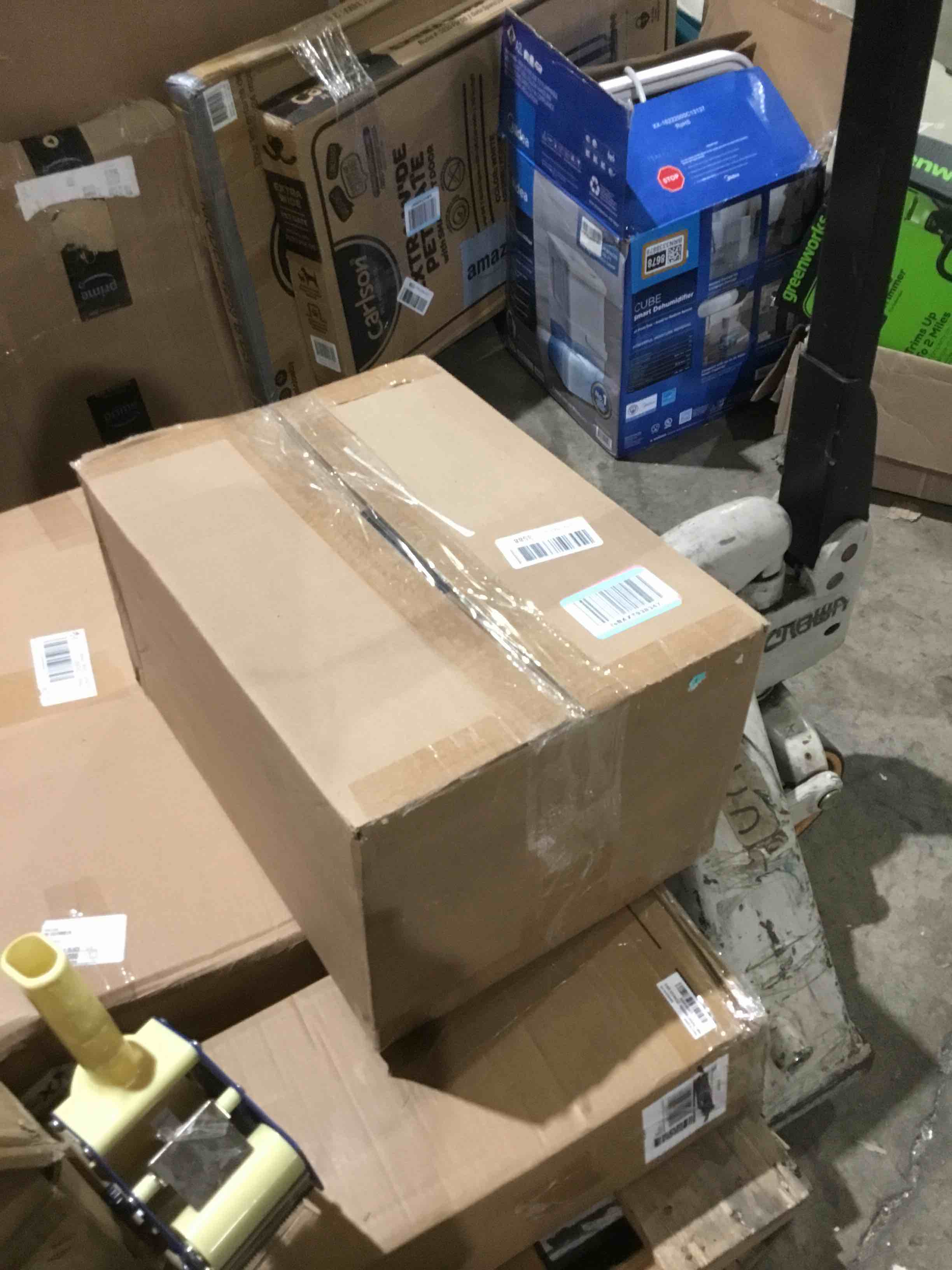 https://s3.amazonaws.com/lotting-images-prod/bidfta/YEL1756423_1756395968134.jpeg