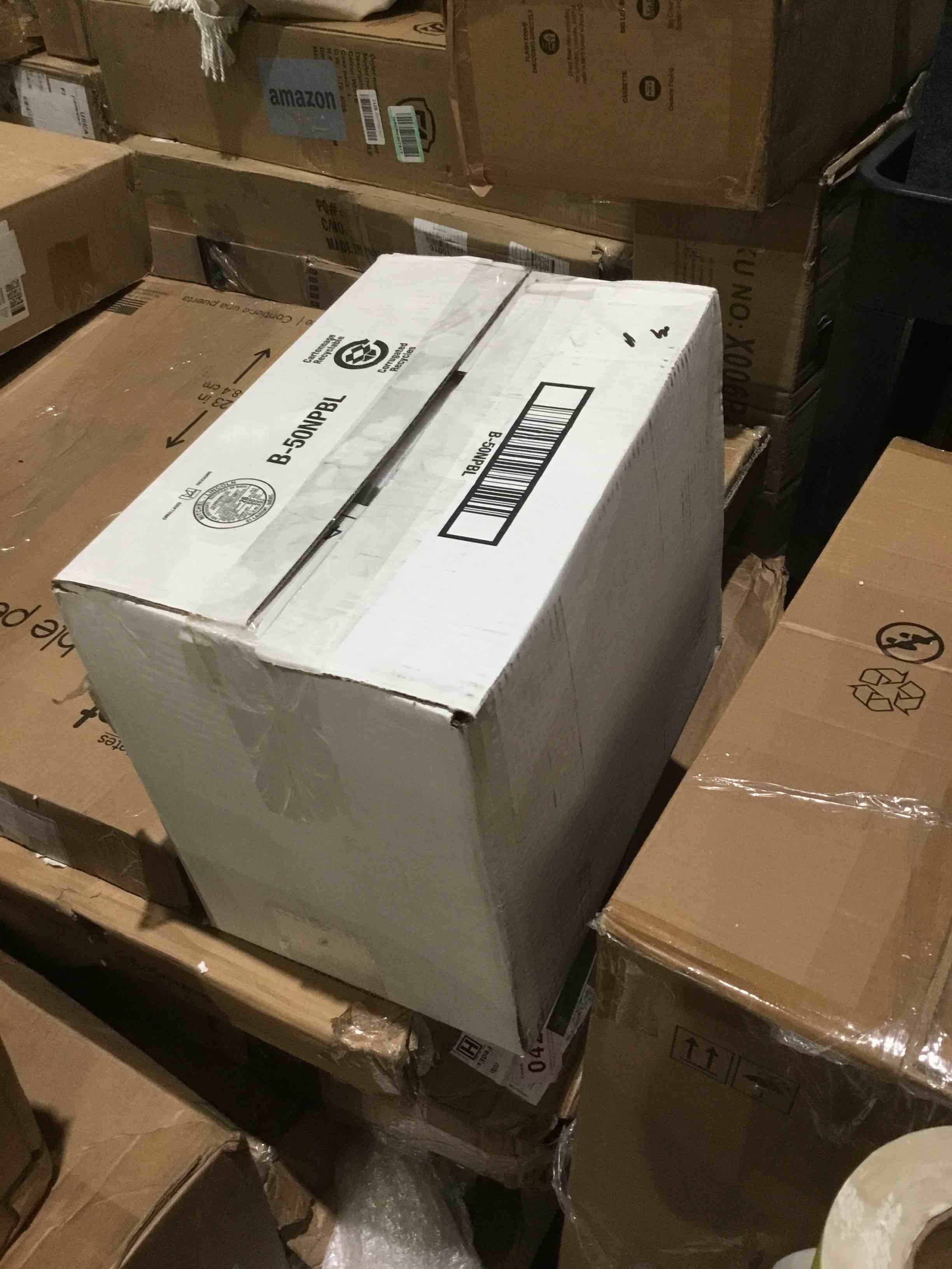 https://s3.amazonaws.com/lotting-images-prod/bidfta/YEL1756439_1756405945751.jpeg