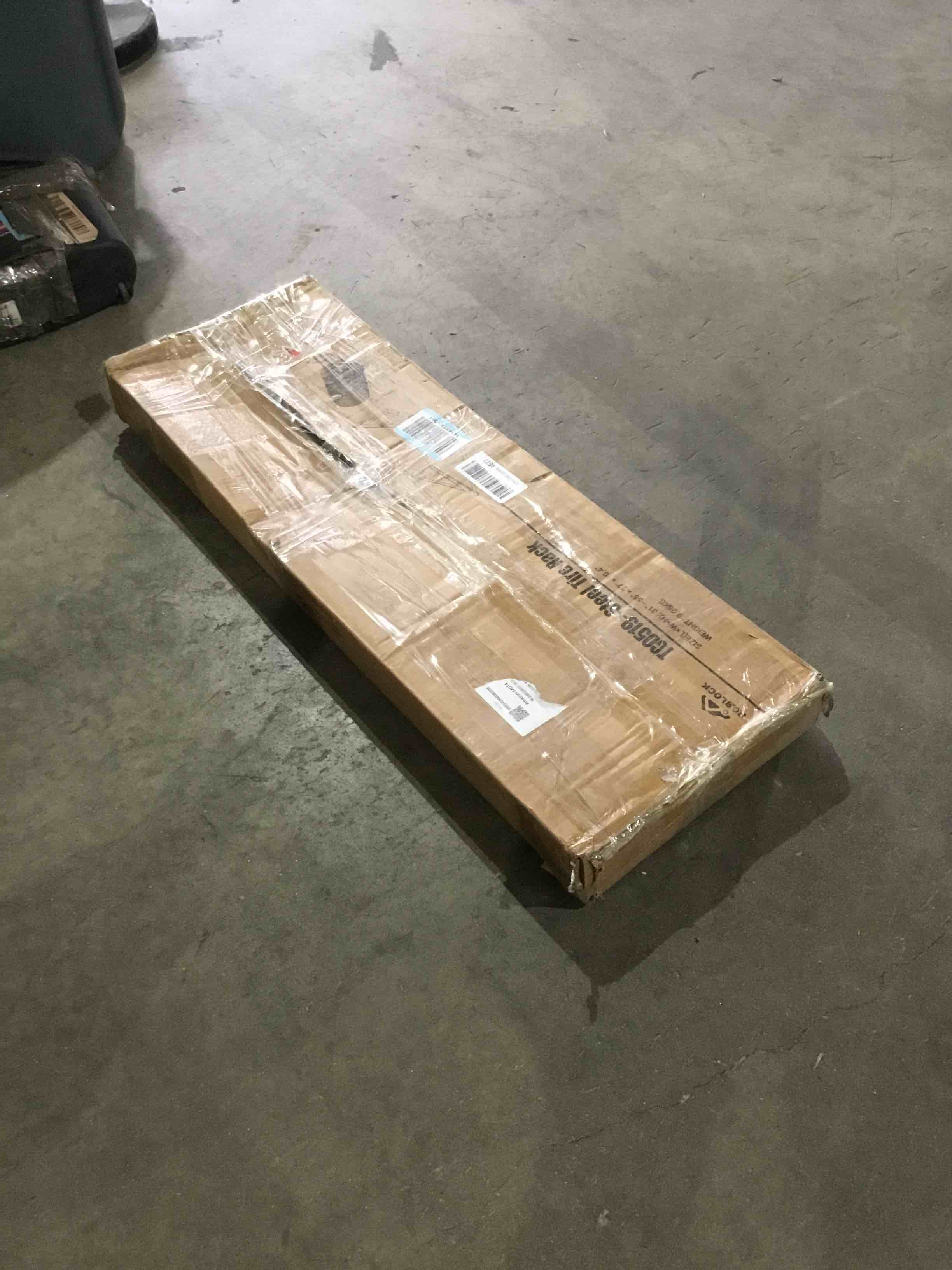 https://s3.amazonaws.com/lotting-images-prod/bidfta/YEL1756499_1757098750132.jpeg