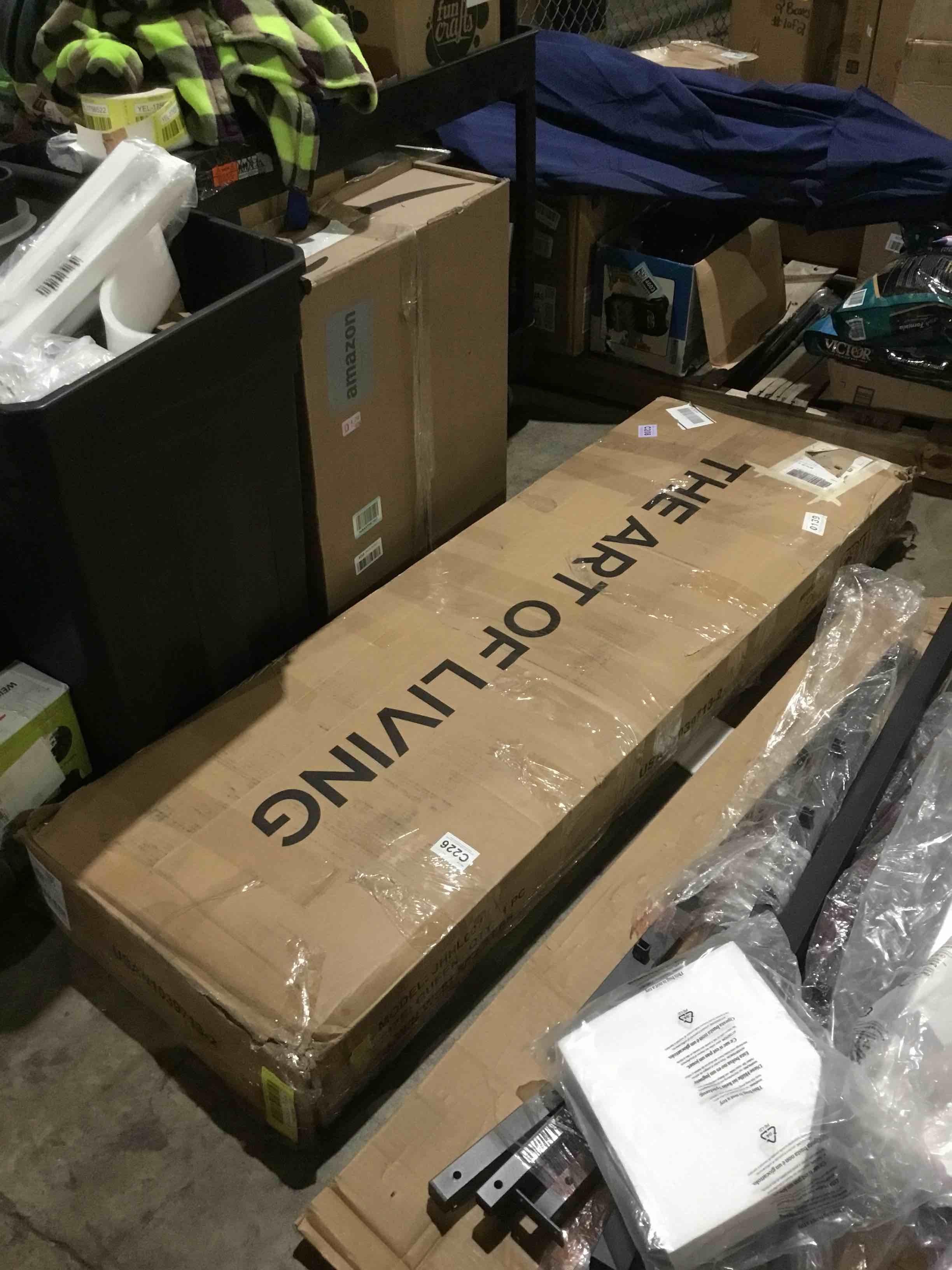 https://s3.amazonaws.com/lotting-images-prod/bidfta/YEL1756518_1757350157553.jpeg