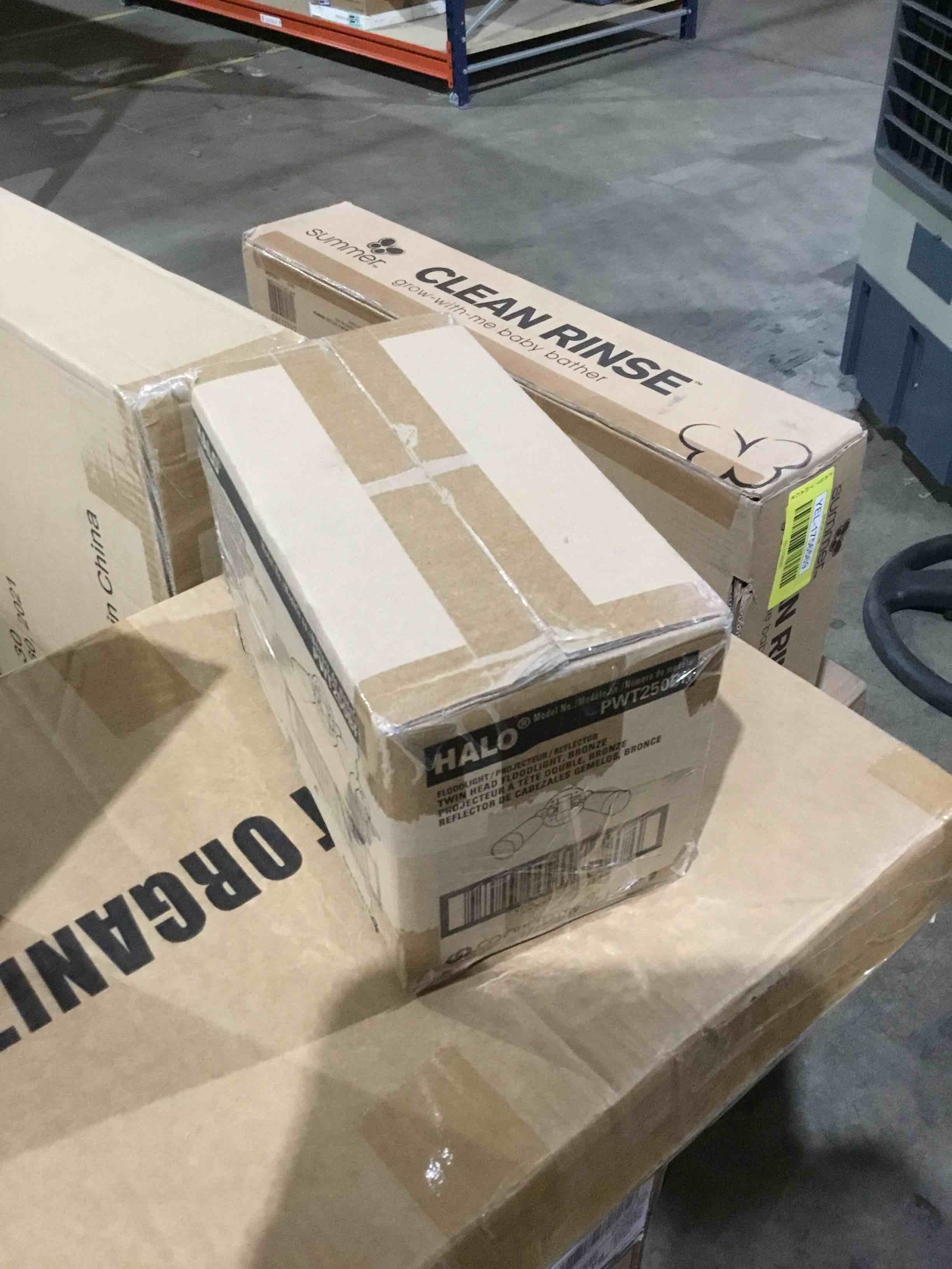 https://s3.amazonaws.com/lotting-images-prod/bidfta/YEL1756578_1757965778473.jpeg