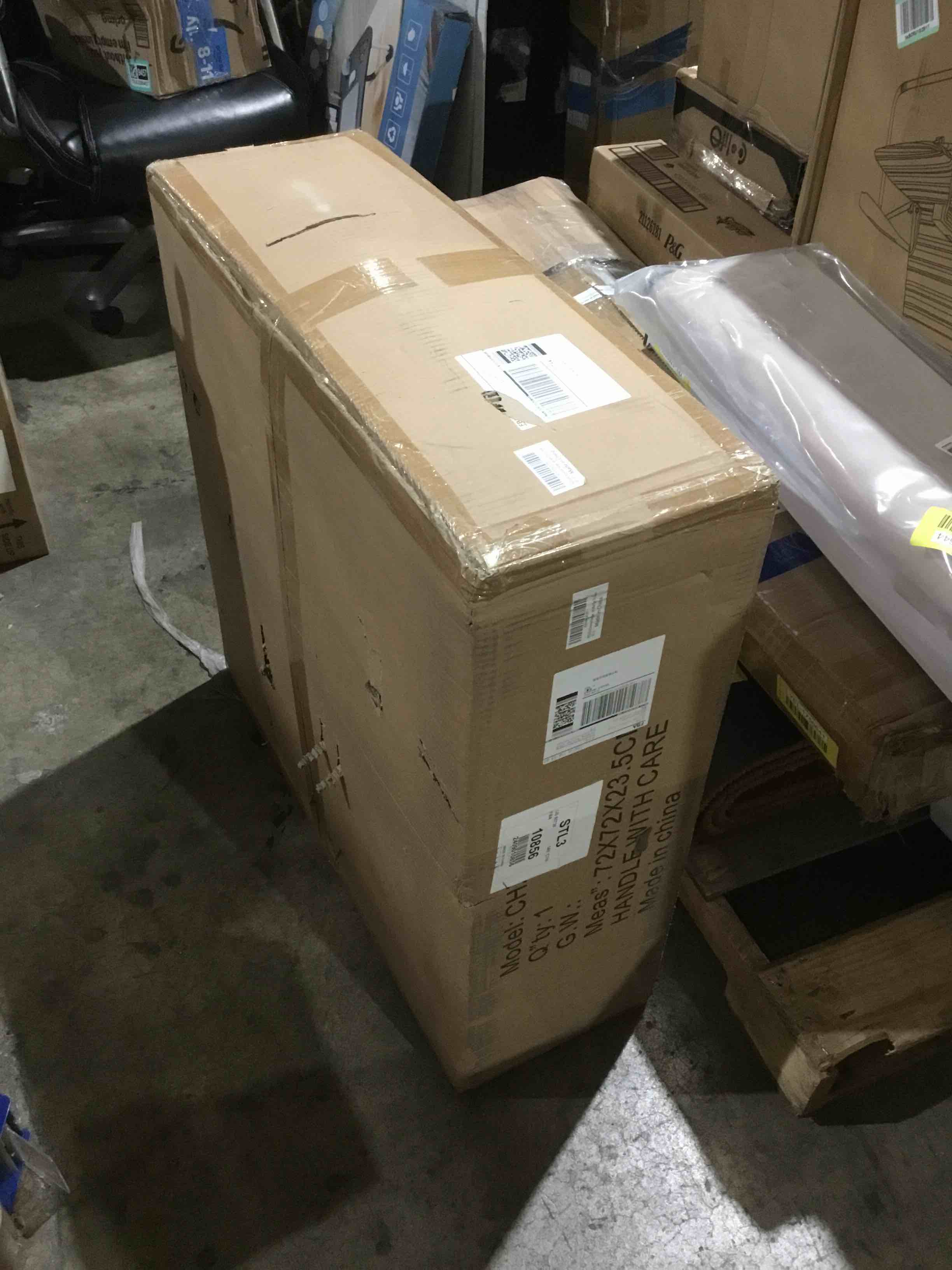https://s3.amazonaws.com/lotting-images-prod/bidfta/YEL1756667_1758648620733.jpeg