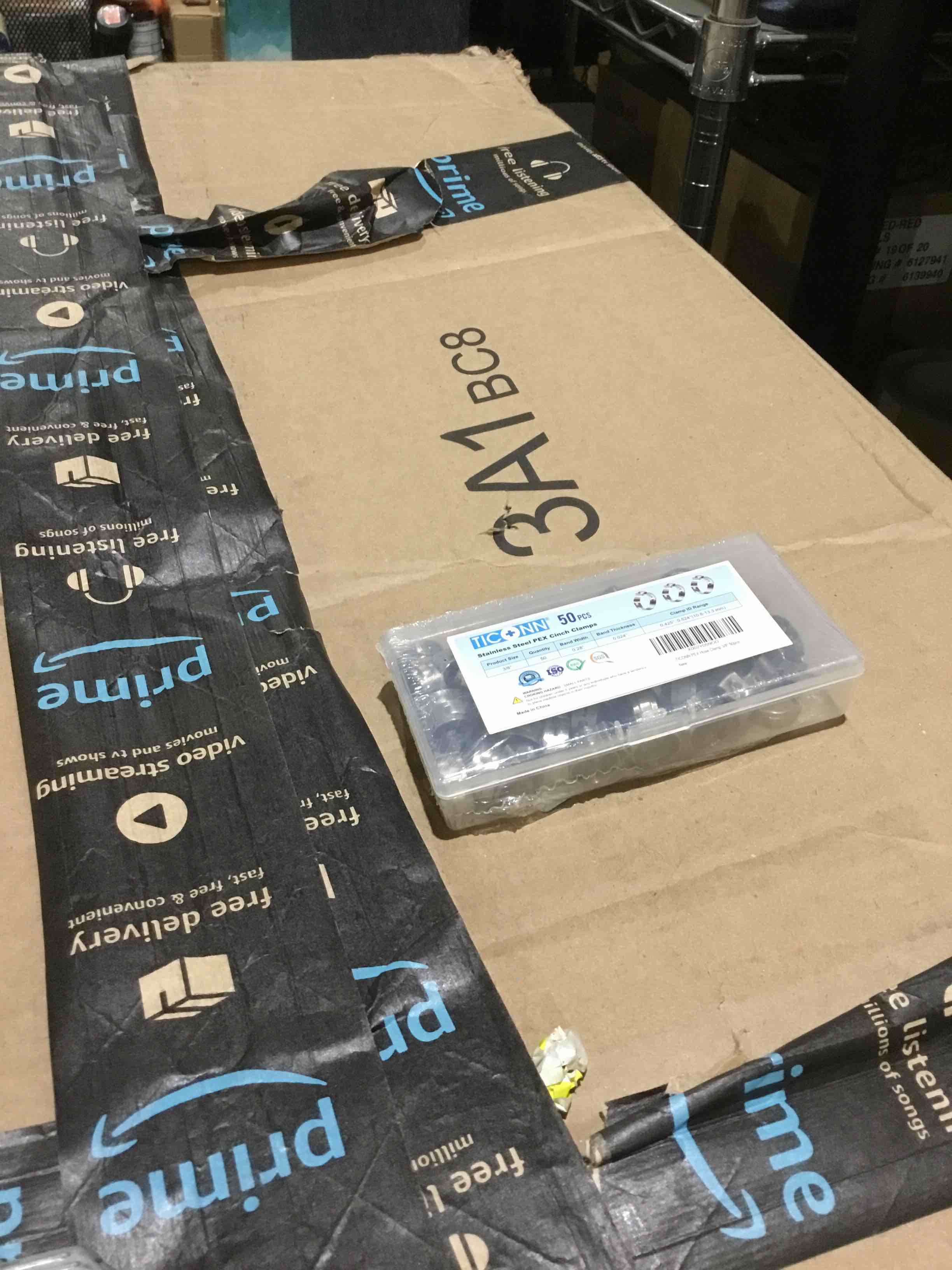 https://s3.amazonaws.com/lotting-images-prod/bidfta/YEL1756802_1759245611652.jpeg