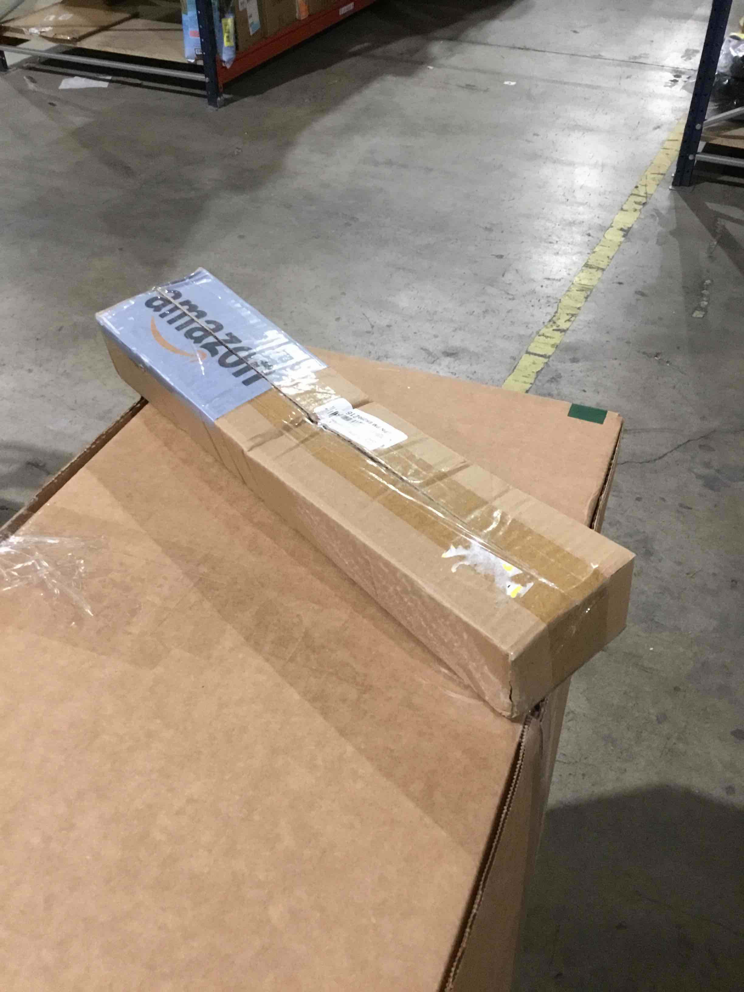 https://s3.amazonaws.com/lotting-images-prod/bidfta/YEL1756991_1760471732210.jpeg