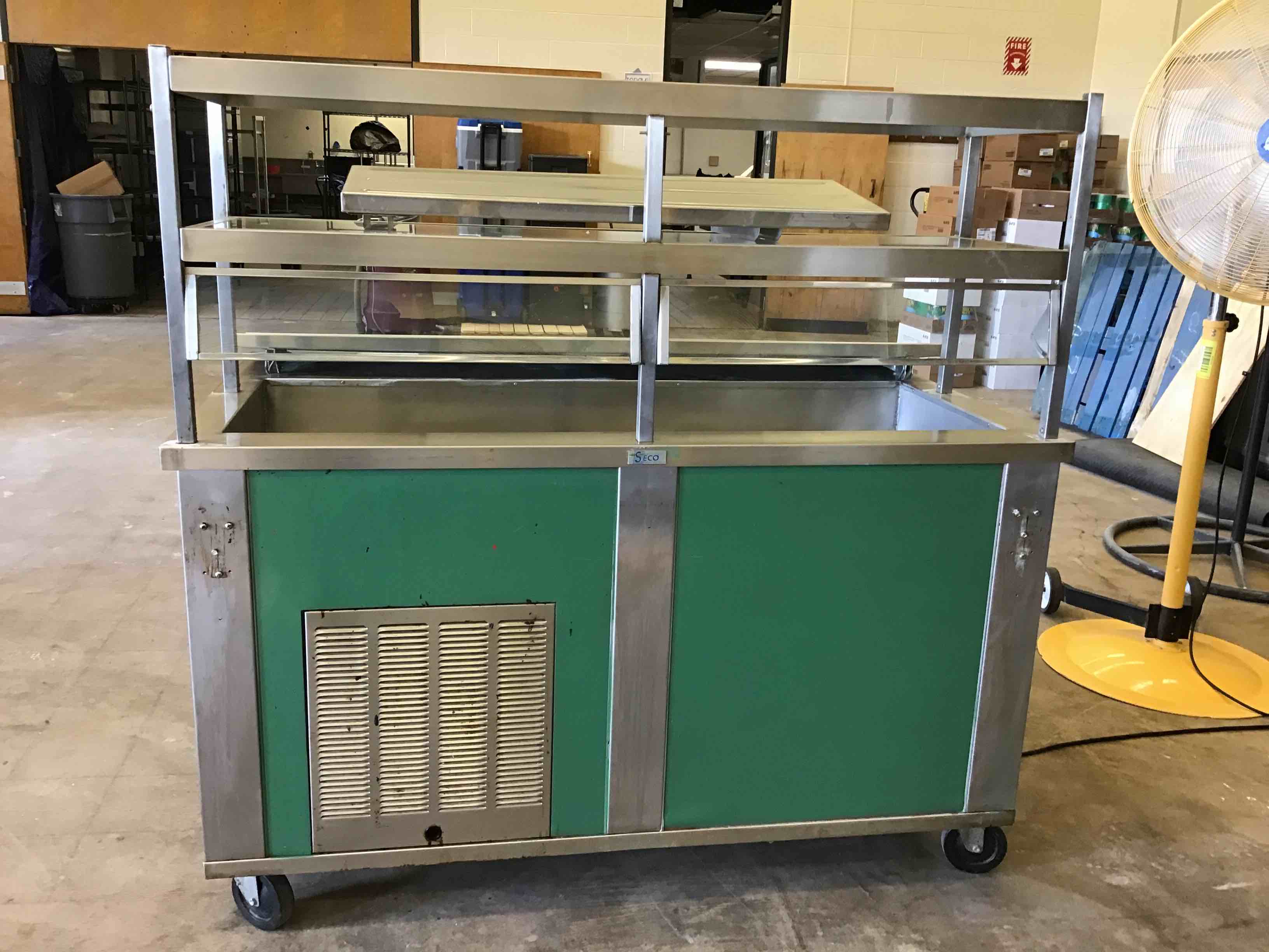 SECO PRODUCTS STAINLESS STEEL REFRIGERATED SERVING STAND ON CASTERS 