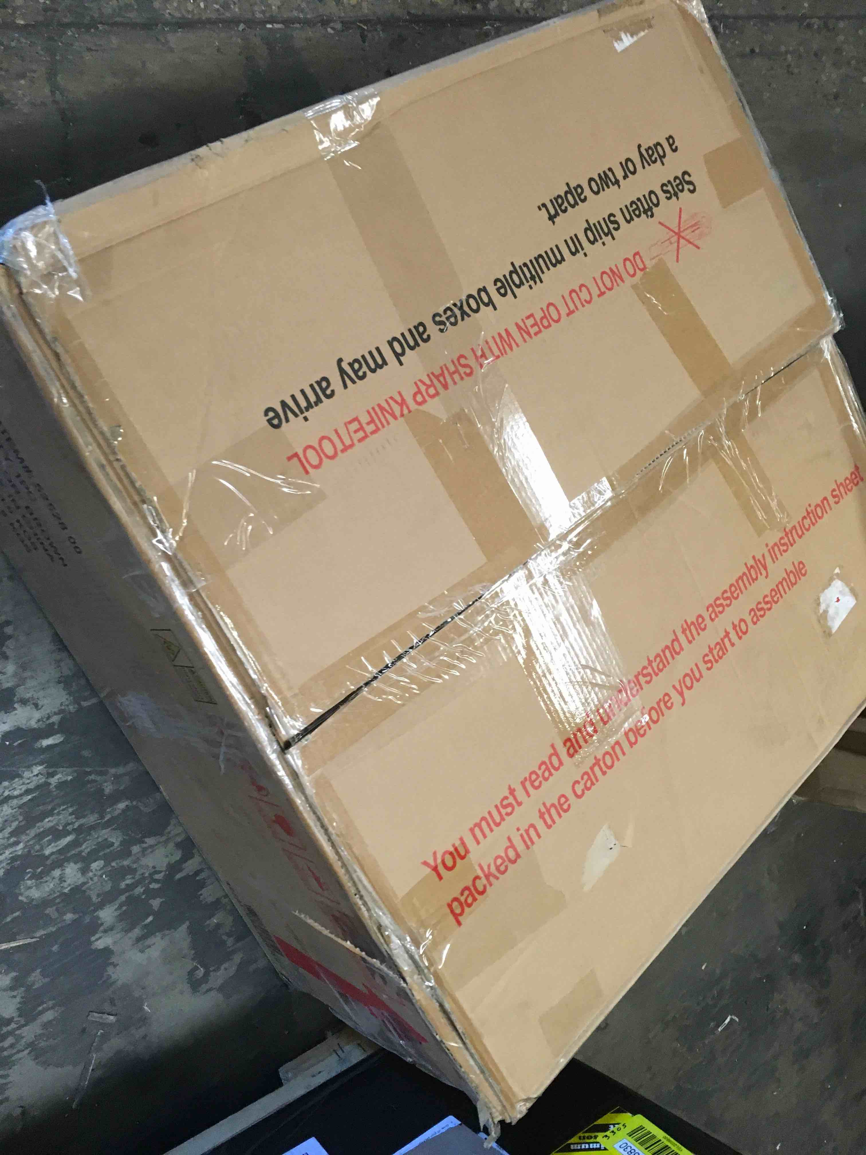 https://s3.amazonaws.com/lotting-images-prod/bidfta/YEL2038827_1660653874607.jpeg