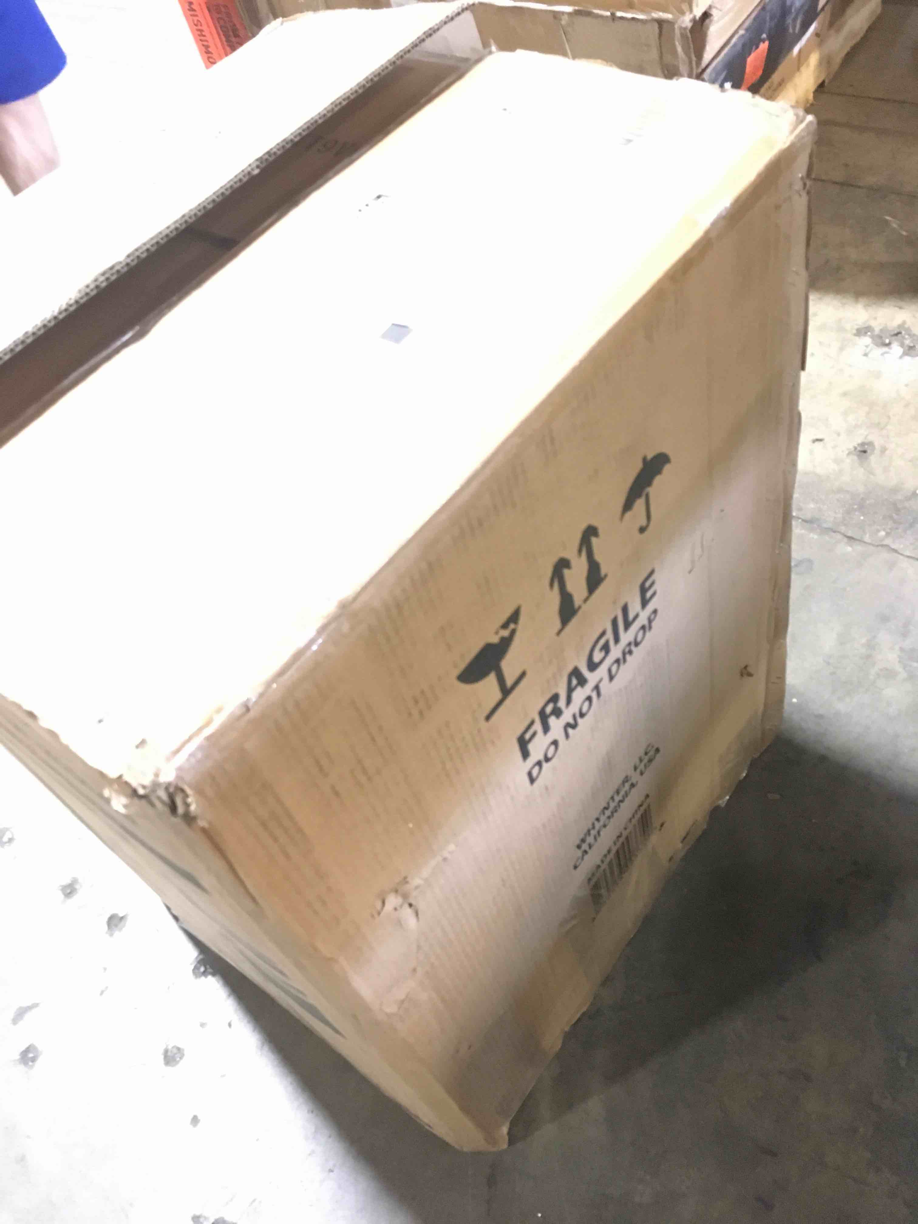 https://s3.amazonaws.com/lotting-images-prod/bidfta/YEL2038858_1660663683578.jpeg