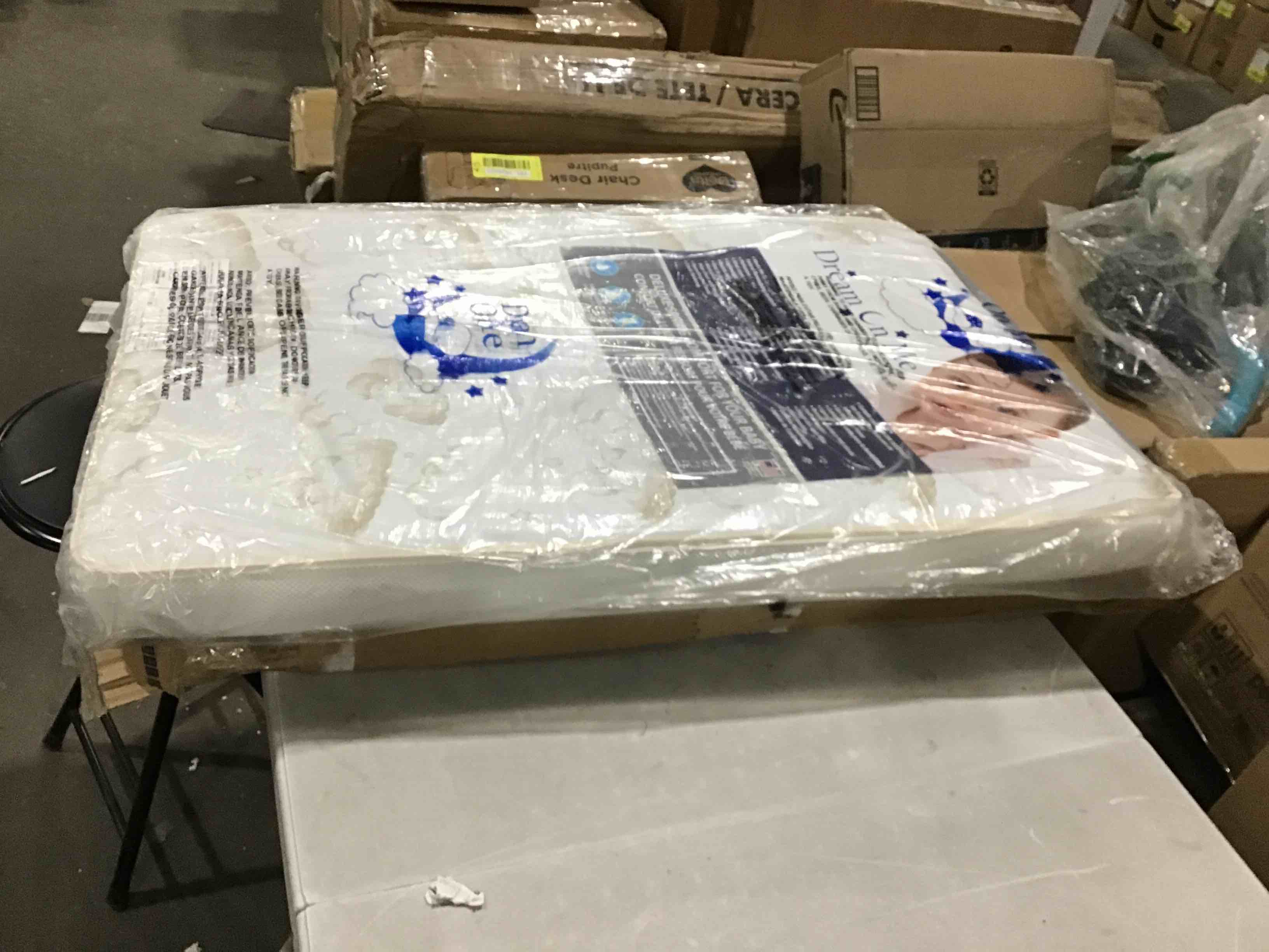 https://s3.amazonaws.com/lotting-images-prod/bidfta/YEL2069049_1647981292561.jpeg