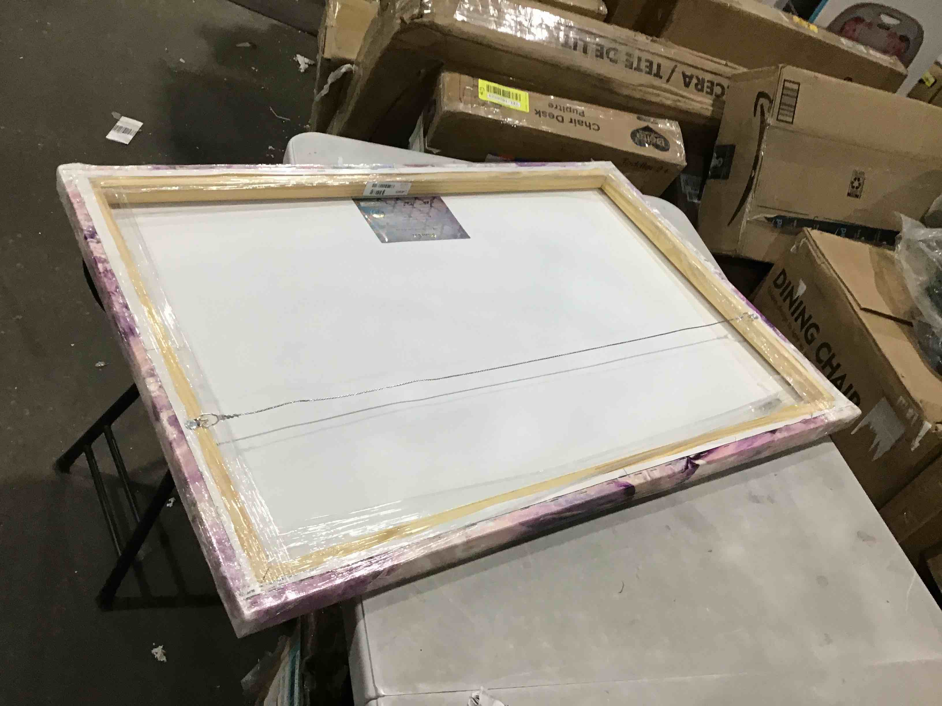 https://s3.amazonaws.com/lotting-images-prod/bidfta/YEL2069050_1647981028686.jpeg